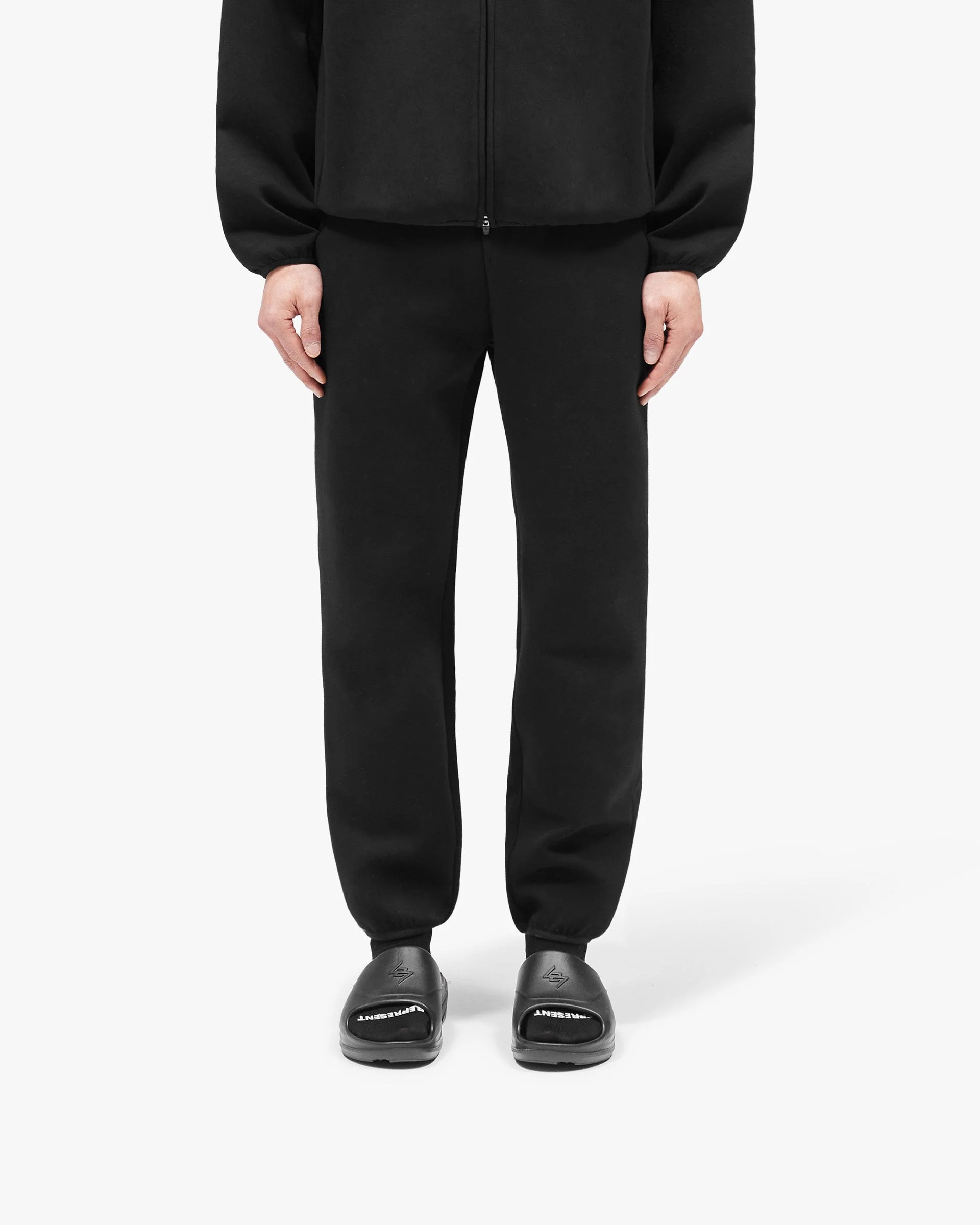 247 Form Sweatpant - Jet Black - Image 3