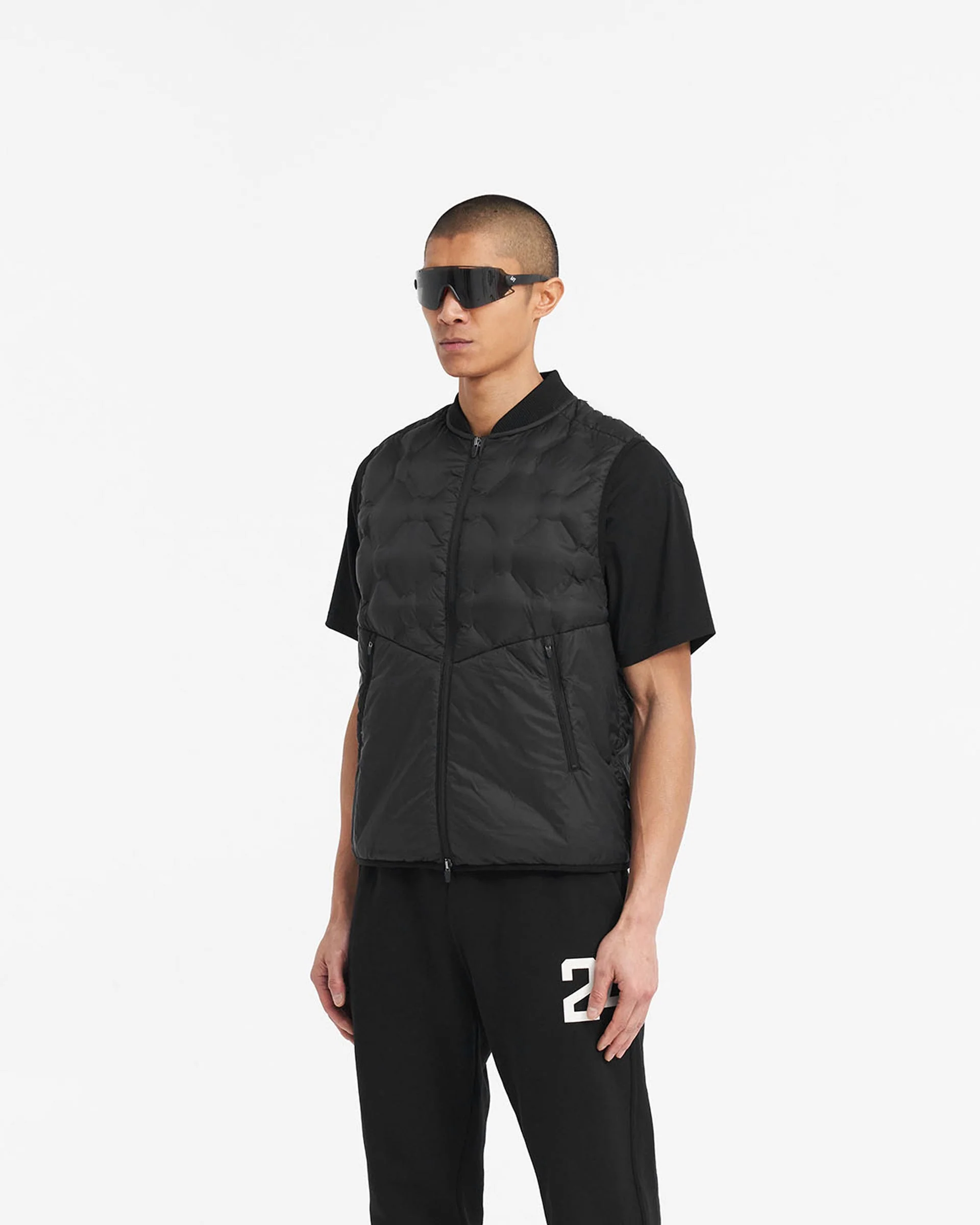 247 Lightweight Gilet - Black - Image 4
