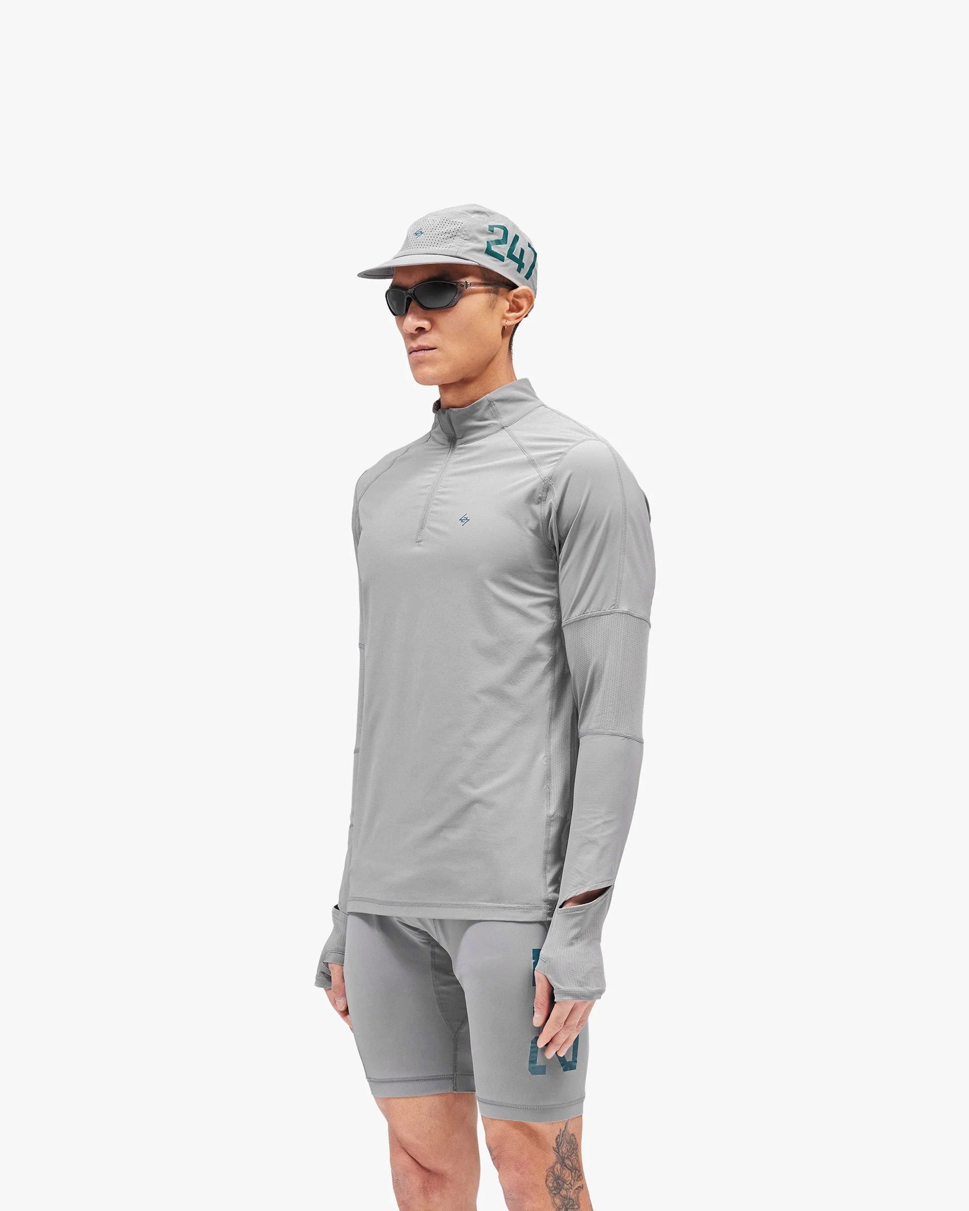 247 Run Quarter Zip - Graphite Grey - Image 2