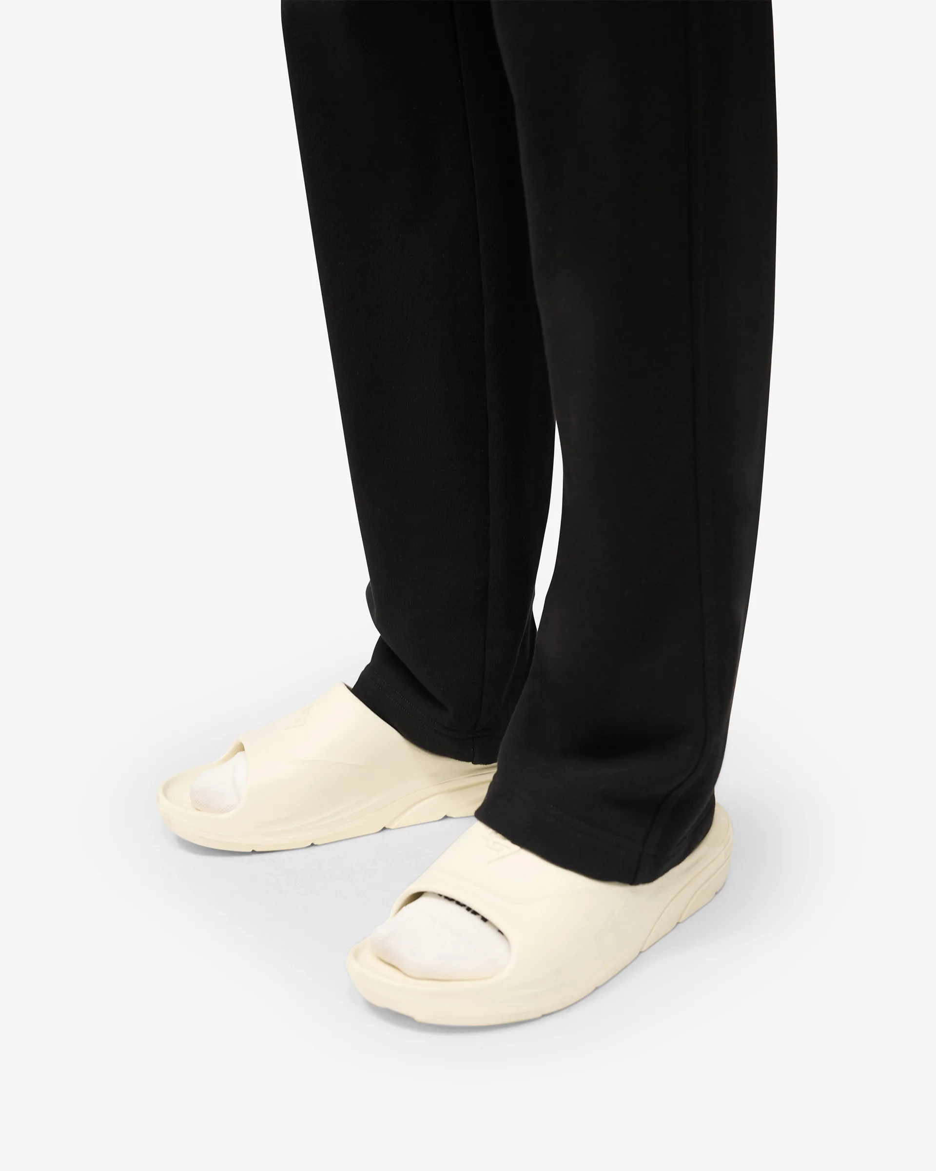 247 Straight Leg Jogger - Jet Black - Image 6