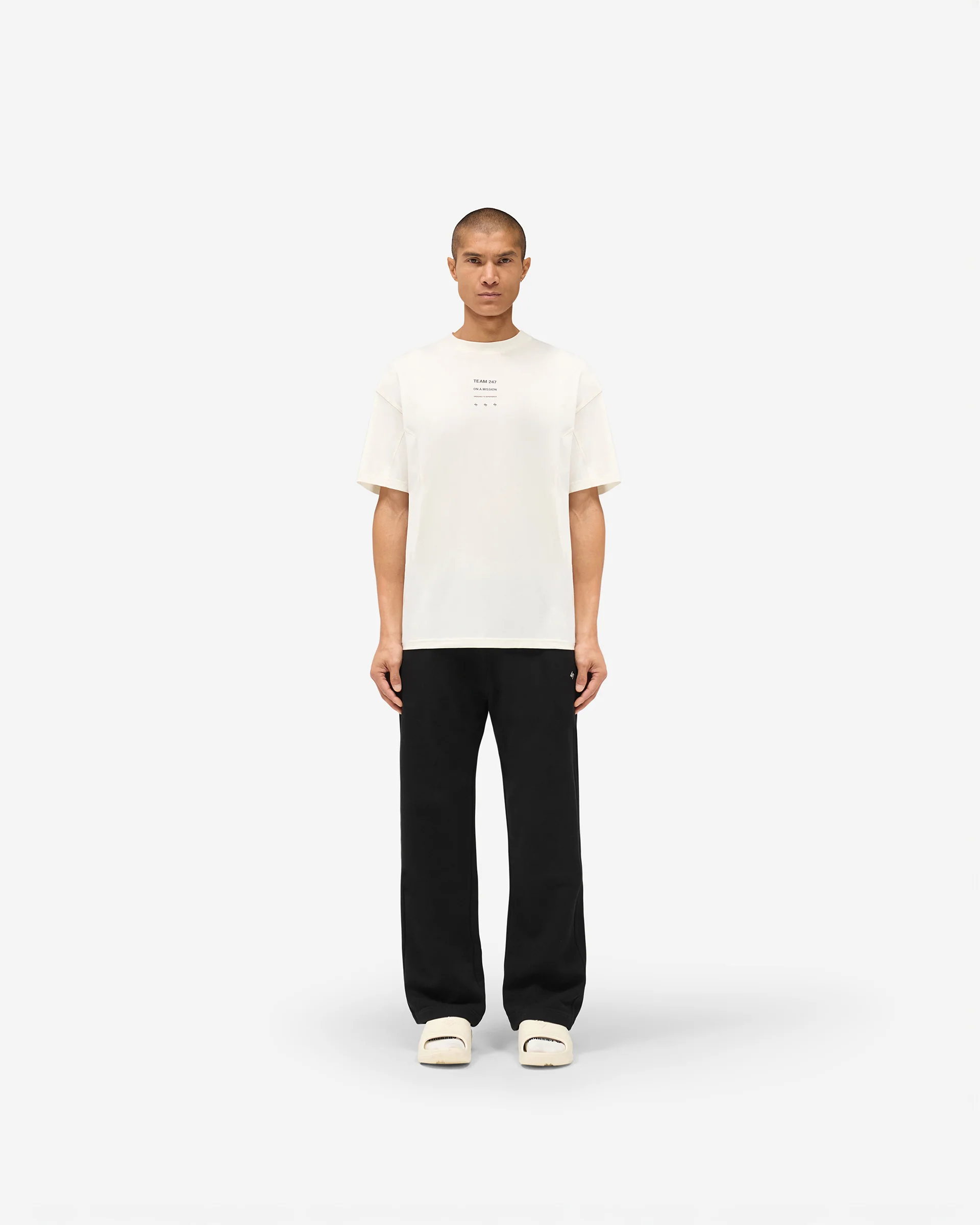 247 Straight Leg Jogger - Jet Black - Image 7