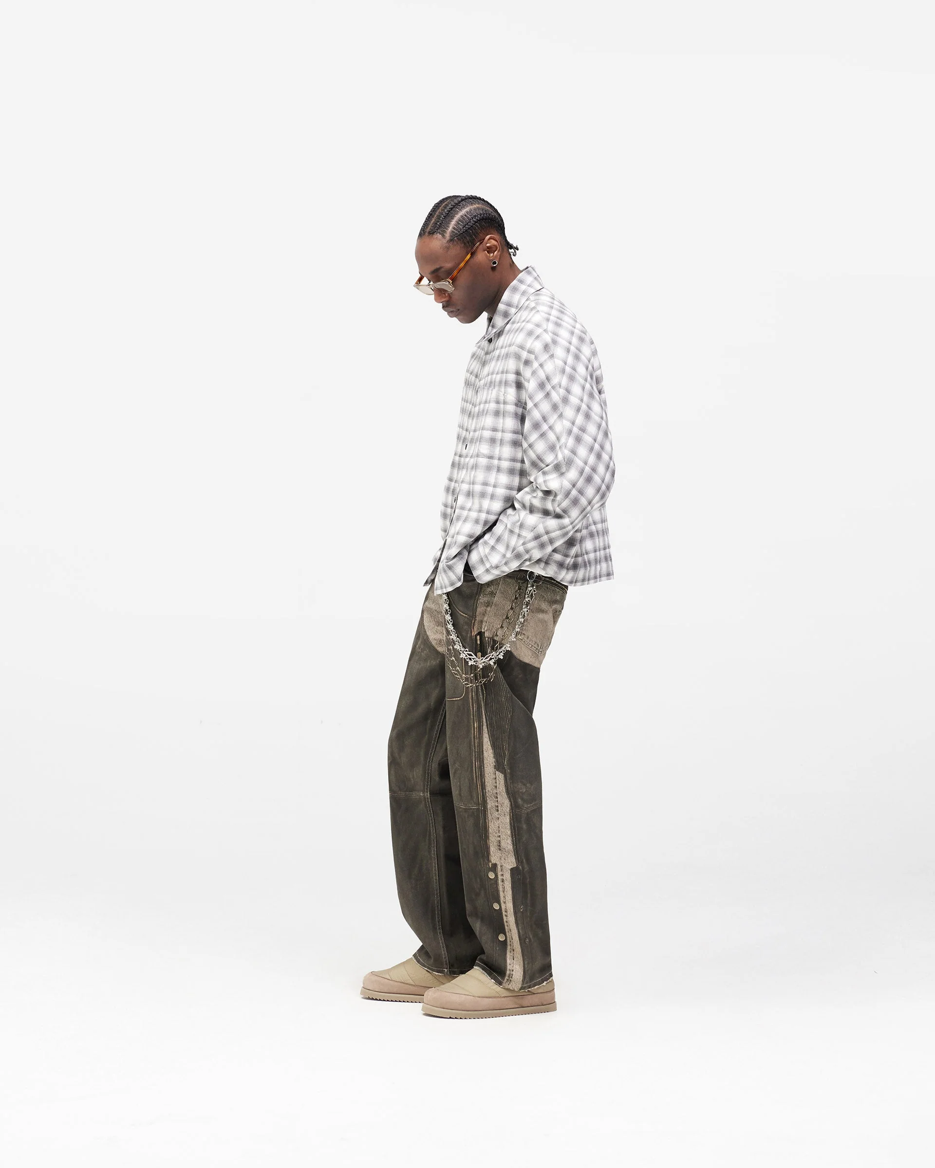 Arch Flannel Shirt - Flat White Jet Black - Image 11