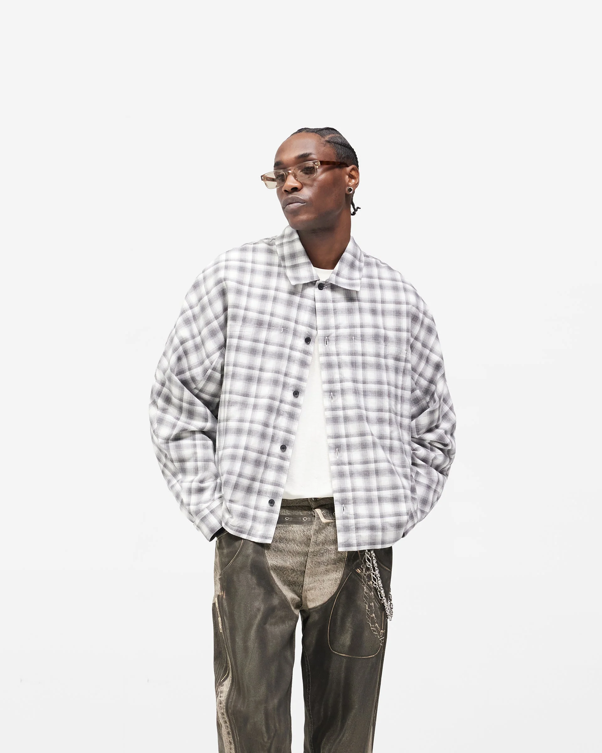 Arch Flannel Shirt - Flat White Jet Black - Image 5
