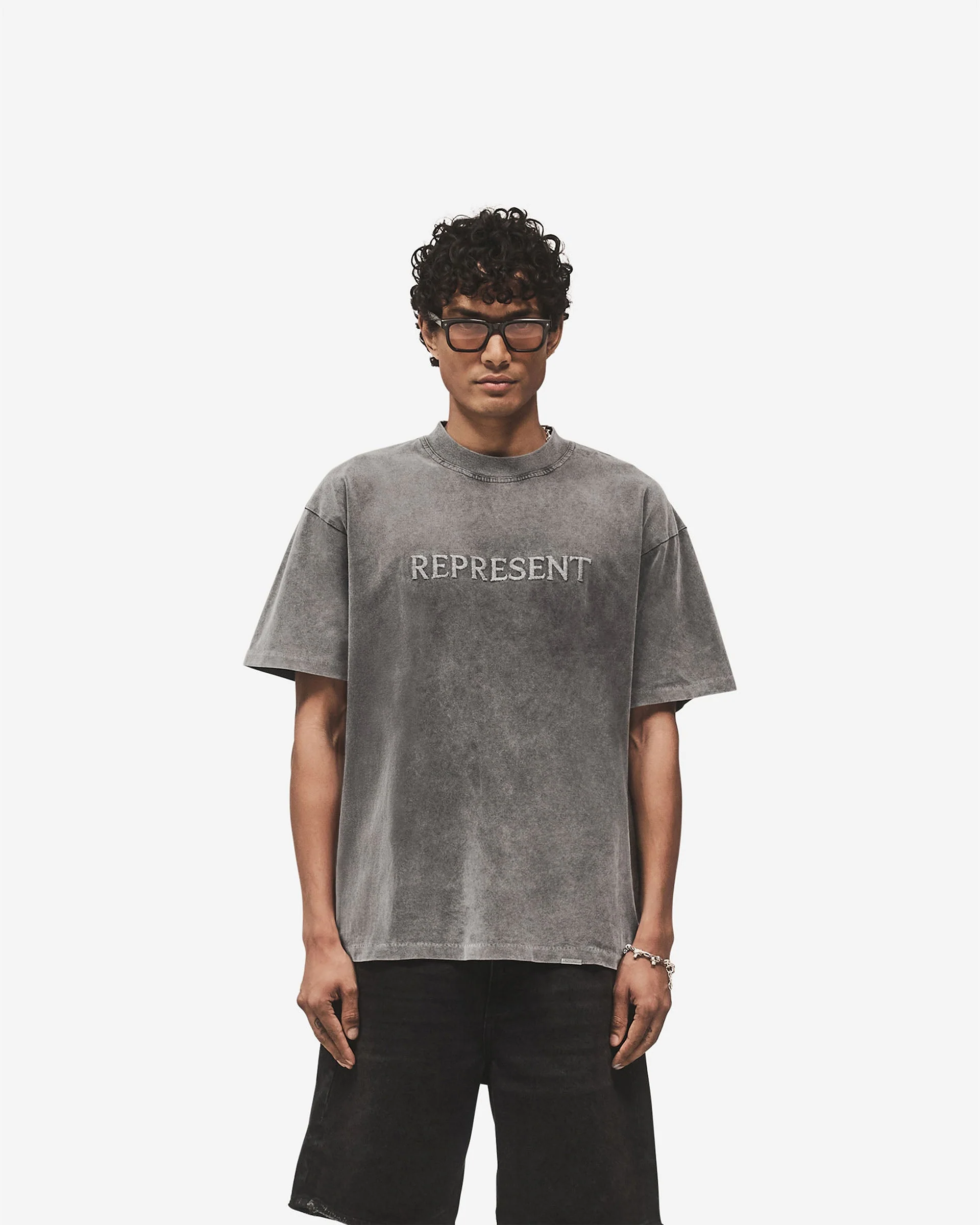 Embroidered Serif Logo T-Shirt - Vintage Grey - Image 4
