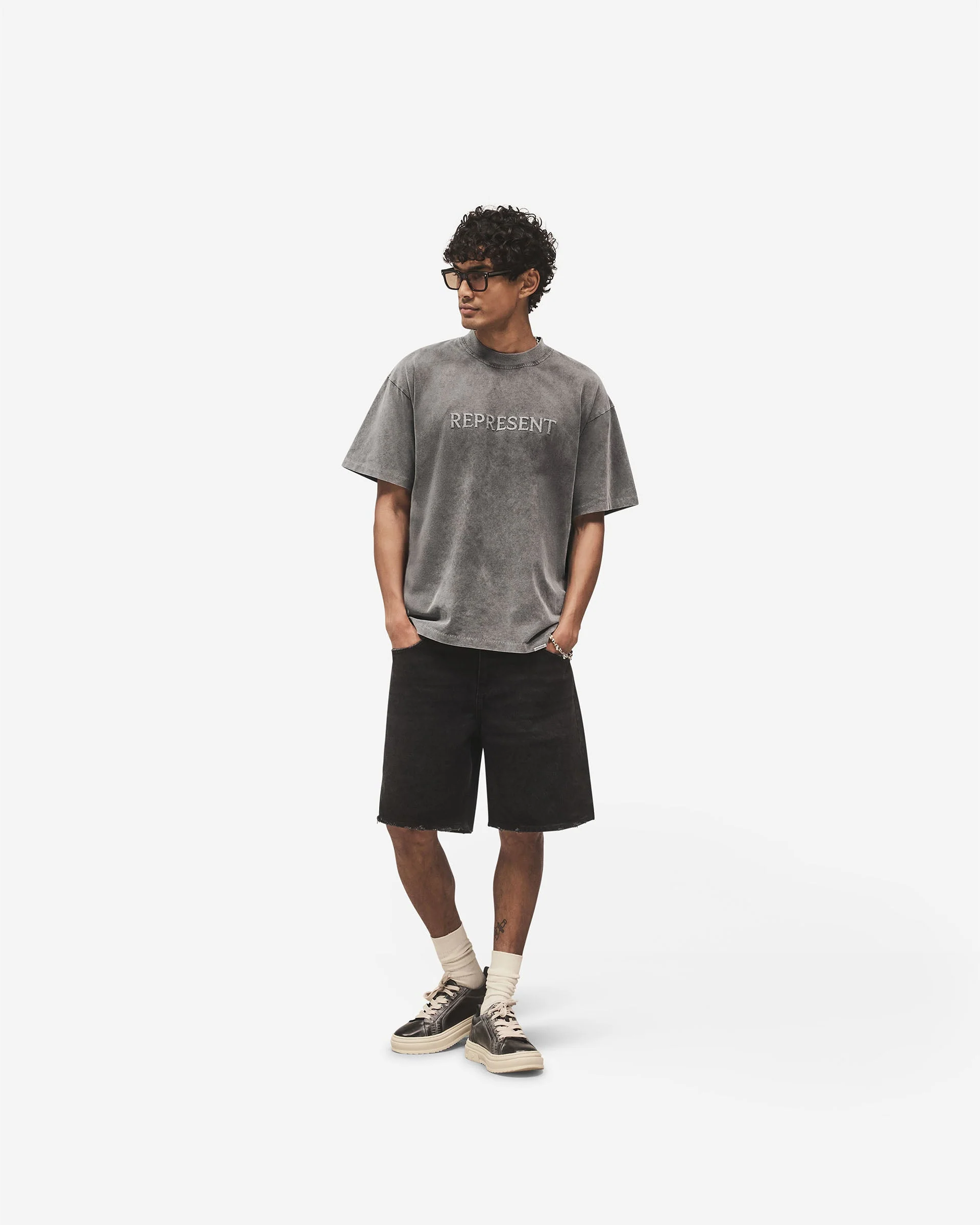 Embroidered Serif Logo T-Shirt - Vintage Grey - Image 9