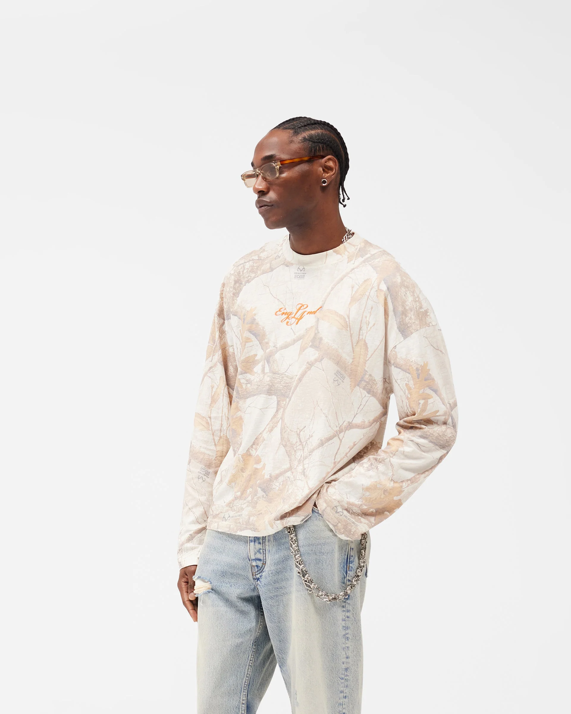 EngLAnd Long Sleeve T-Shirt - Washed White Realtree® - Image 2