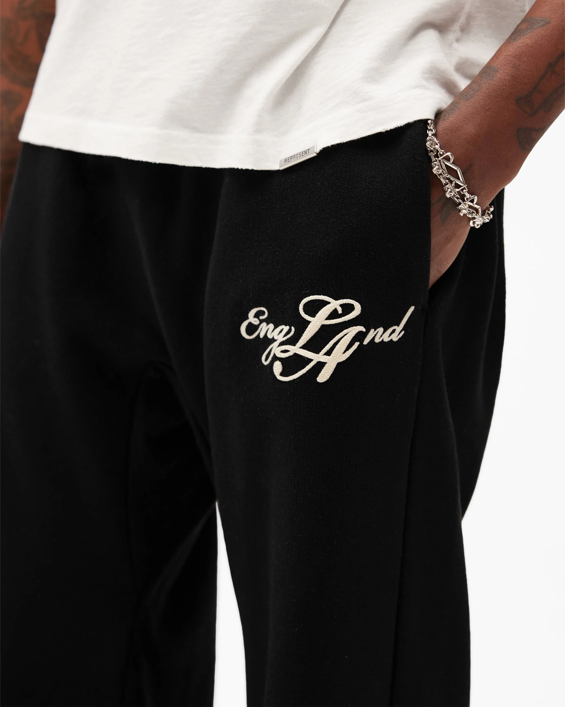 EngLAnd Sweatpant - Jet Black - Image 6