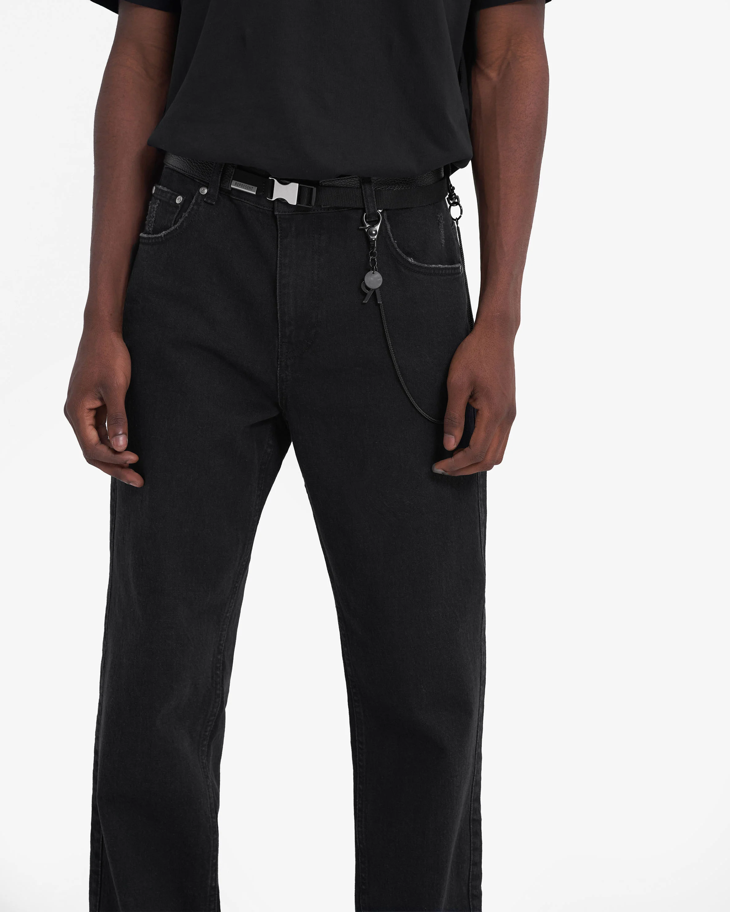 R2 Straight Leg Denim - Black - Image 5