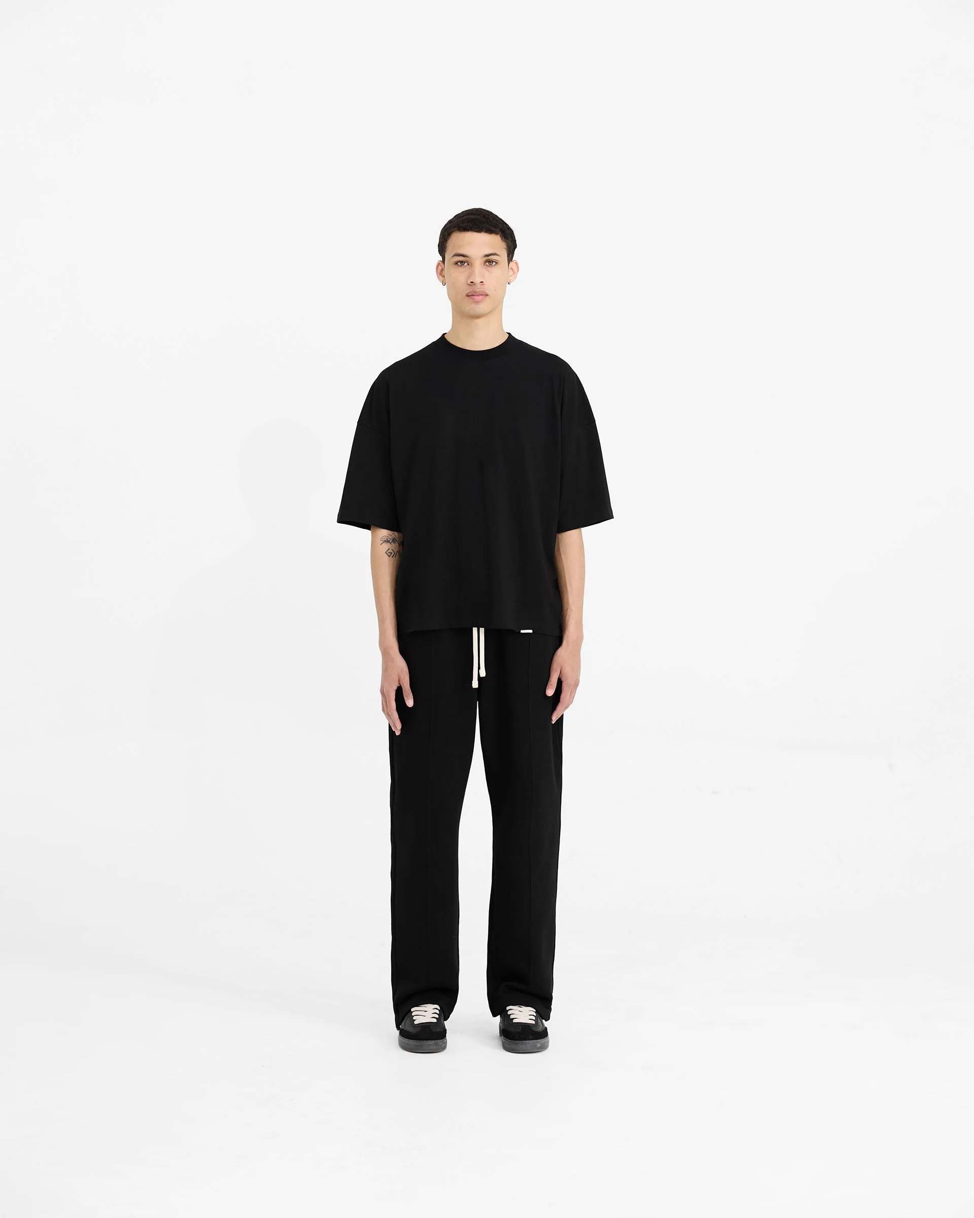 Initial Boxy T-Shirt - Black - Image 5