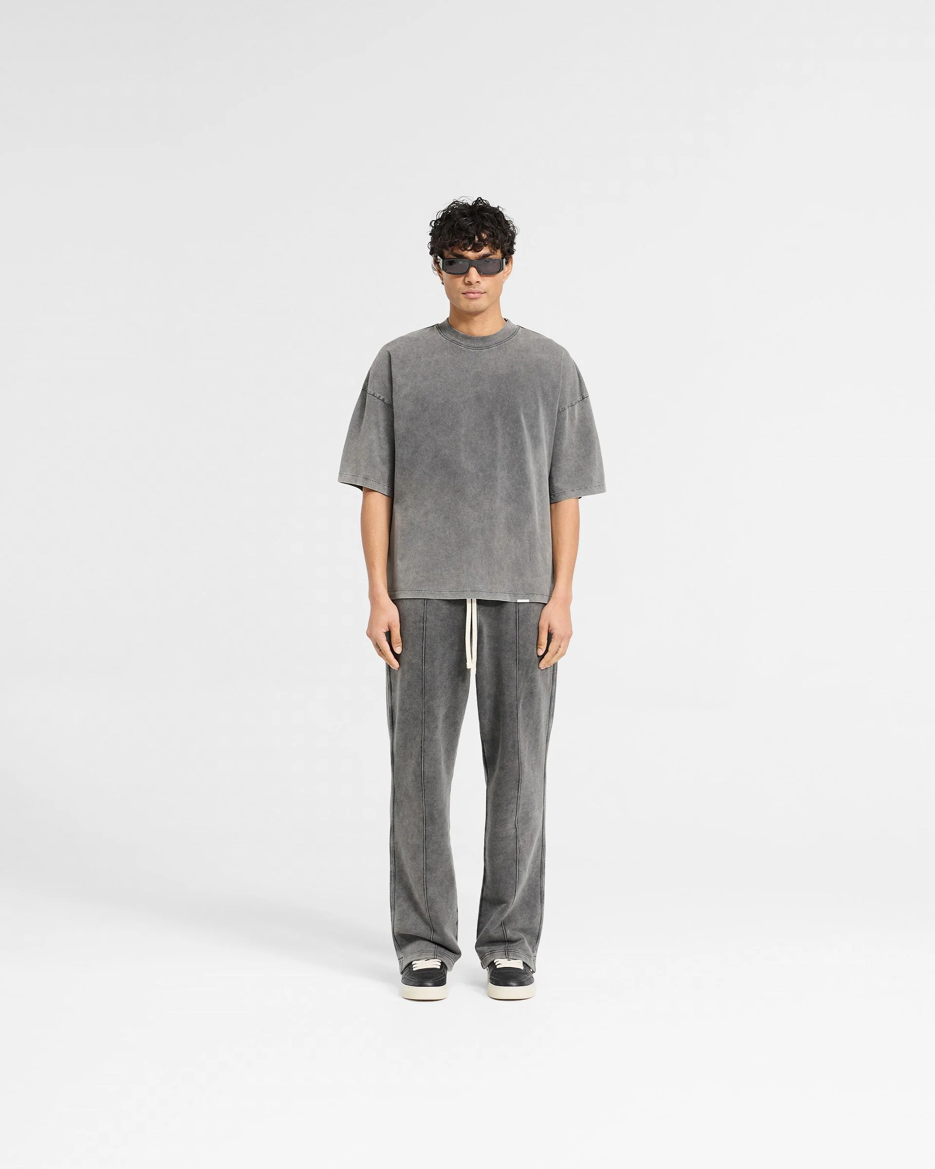 Initial Boxy T-Shirt - Vintage Grey - Image 4