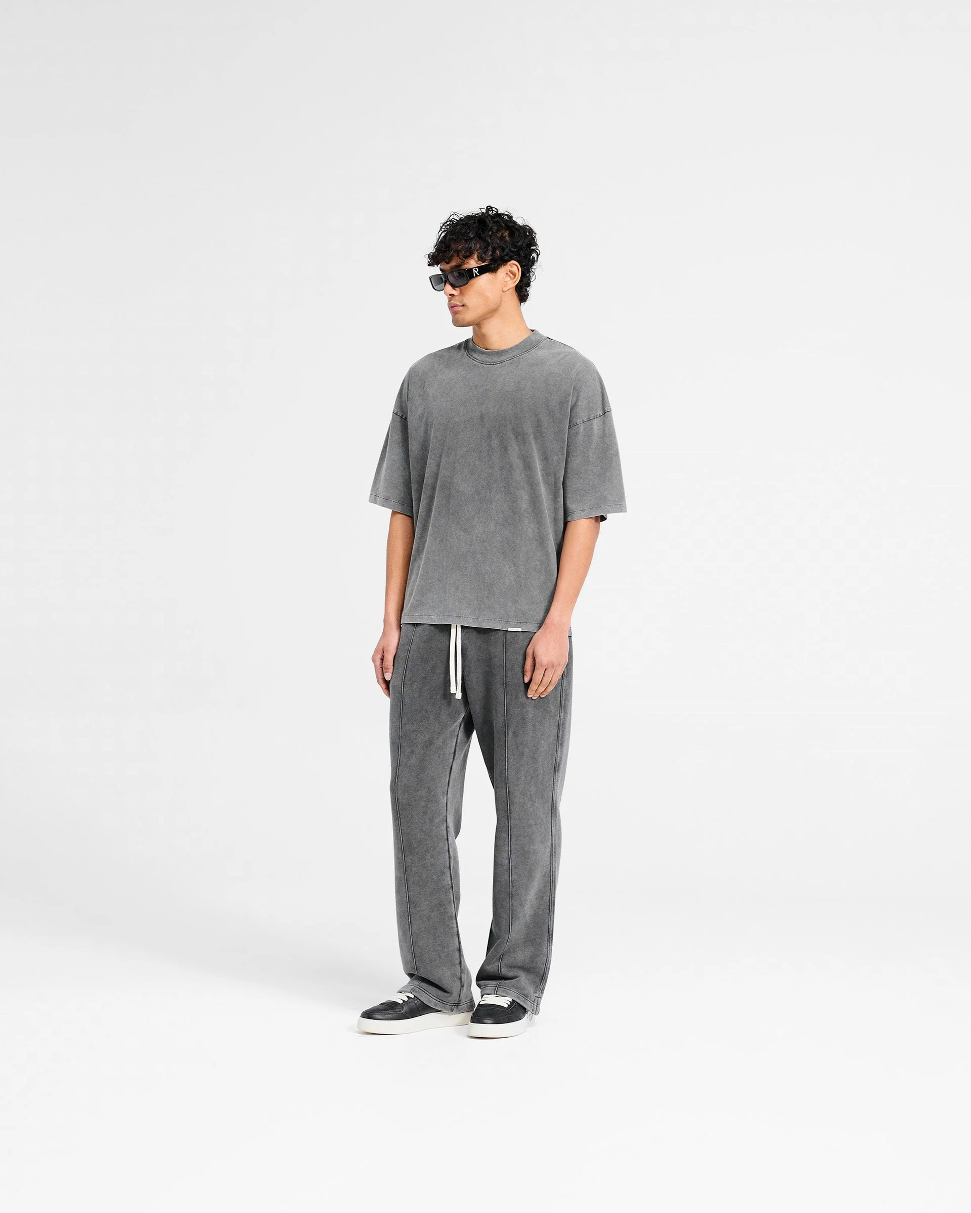 Initial Boxy T-Shirt - Vintage Grey - Image 5