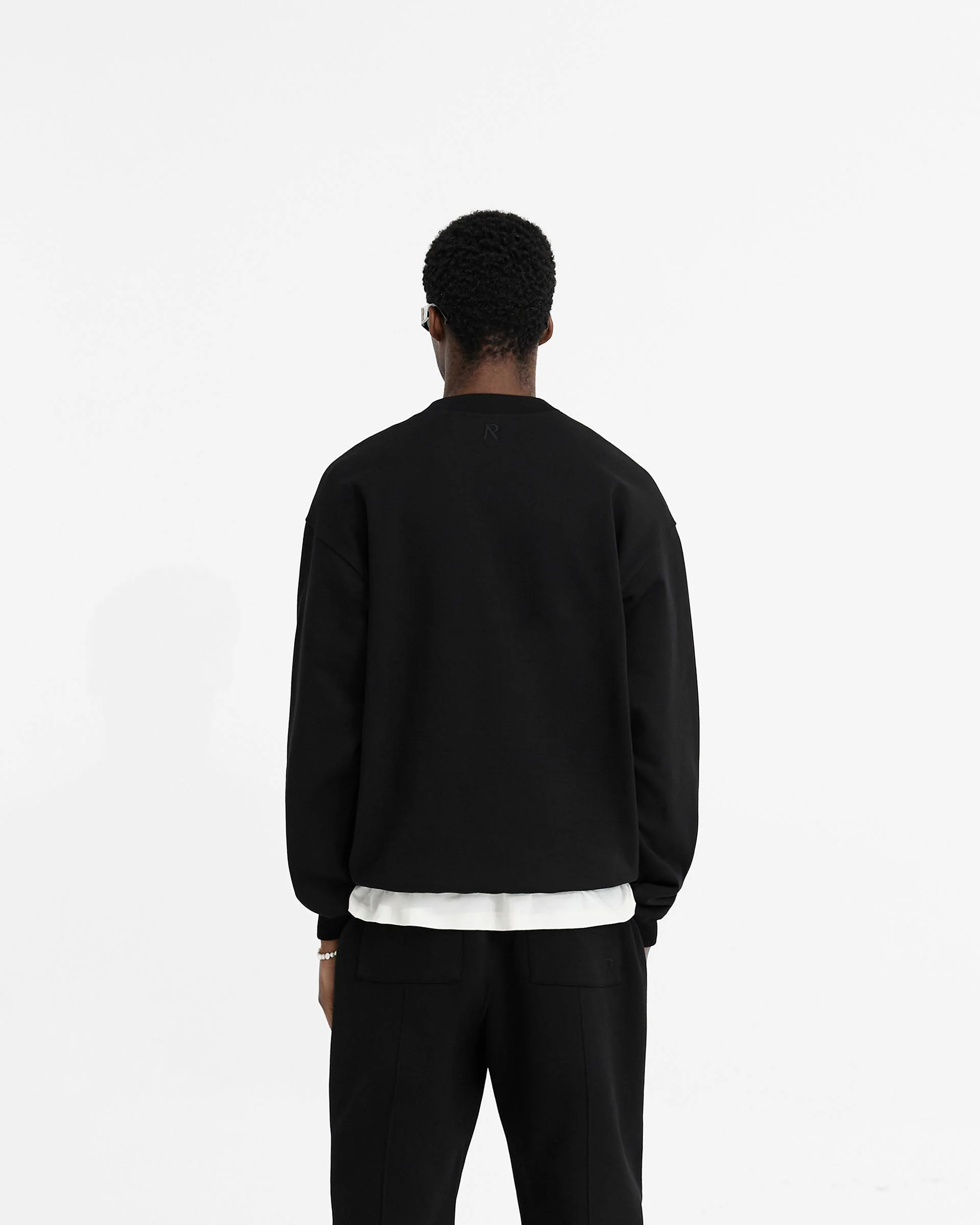 Initial Oversized Sweater - Black - Image 4