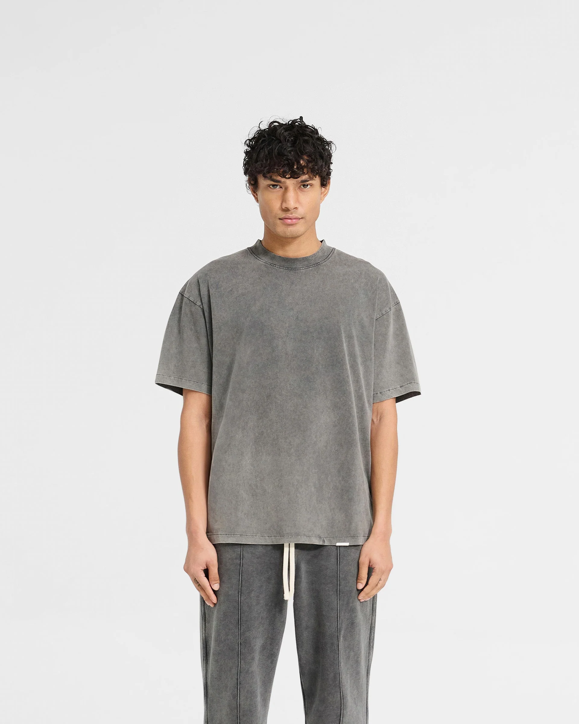Initial Oversized T-Shirt - Vintage Grey - Image 3