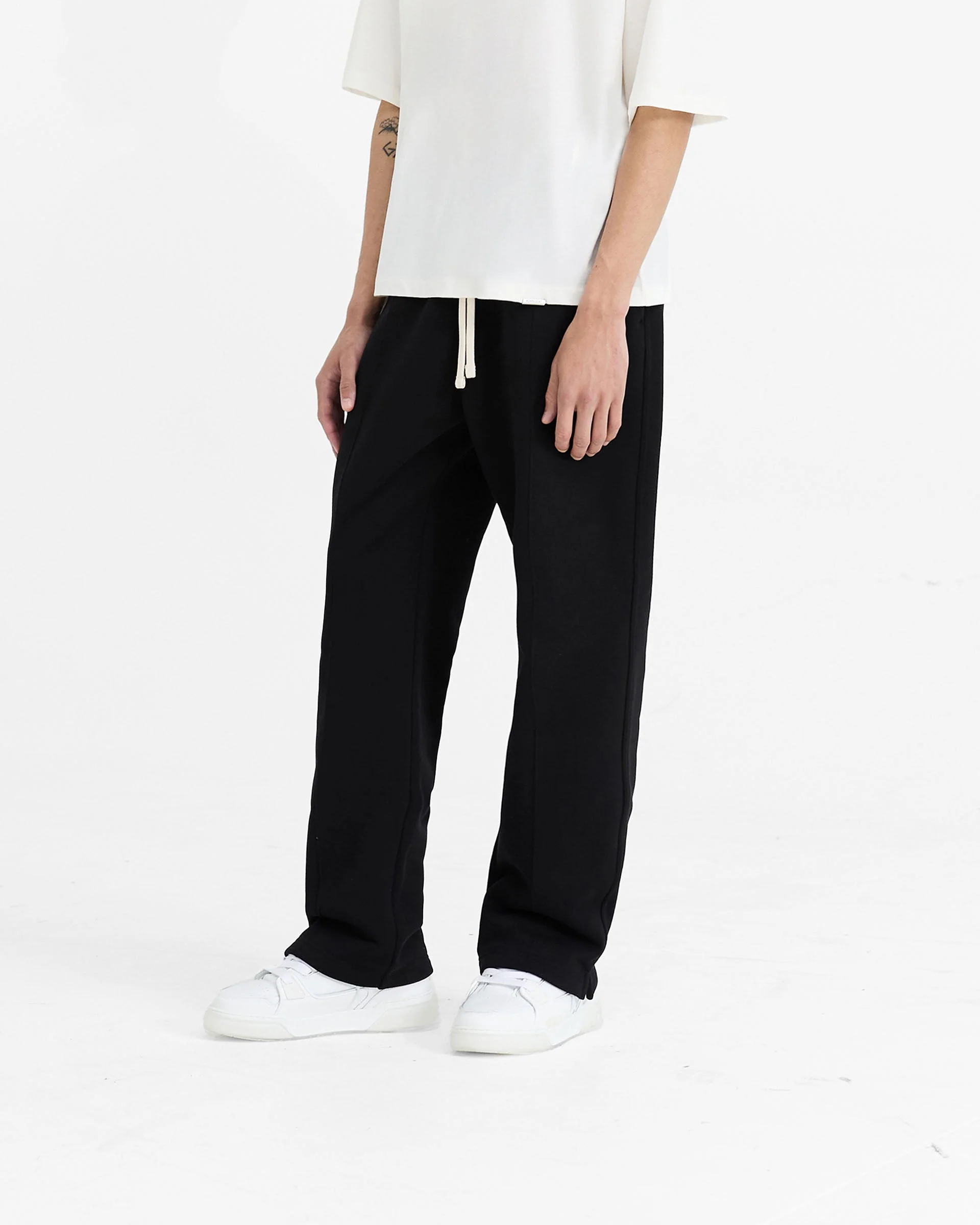 Initial Sweatpant - Black - Image 4