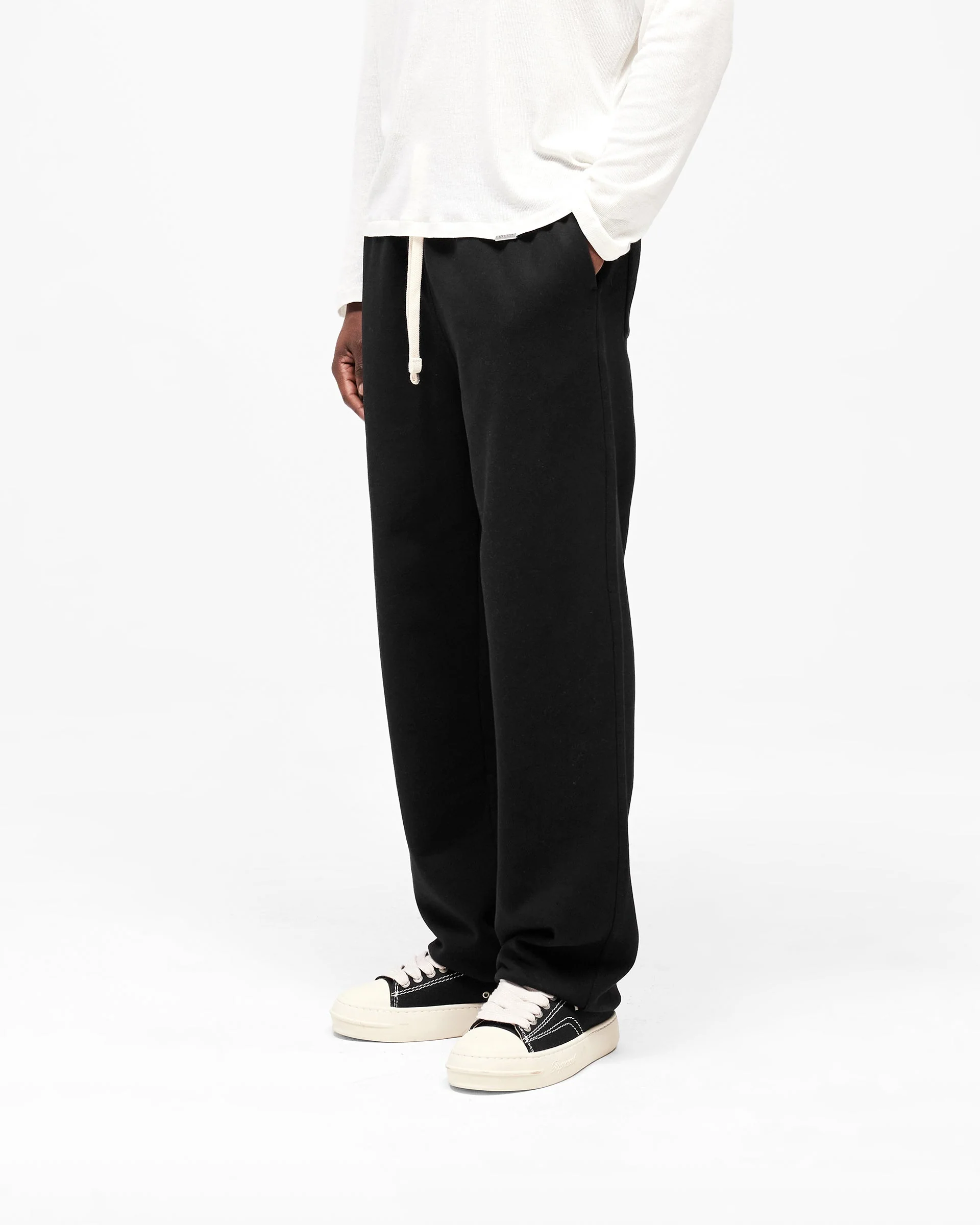 Initial Wide Leg Cuffed Sweatpant - Jet Black - Image 5
