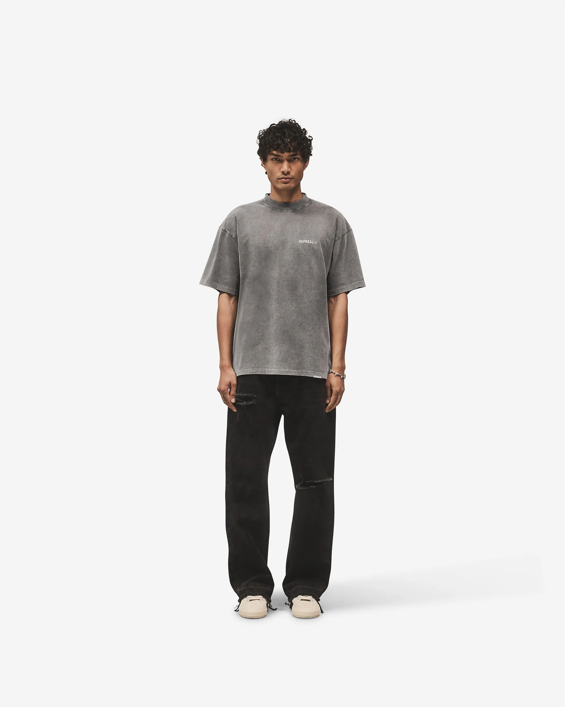 Metal Block Logo T-Shirt - Vintage Grey - Image 10