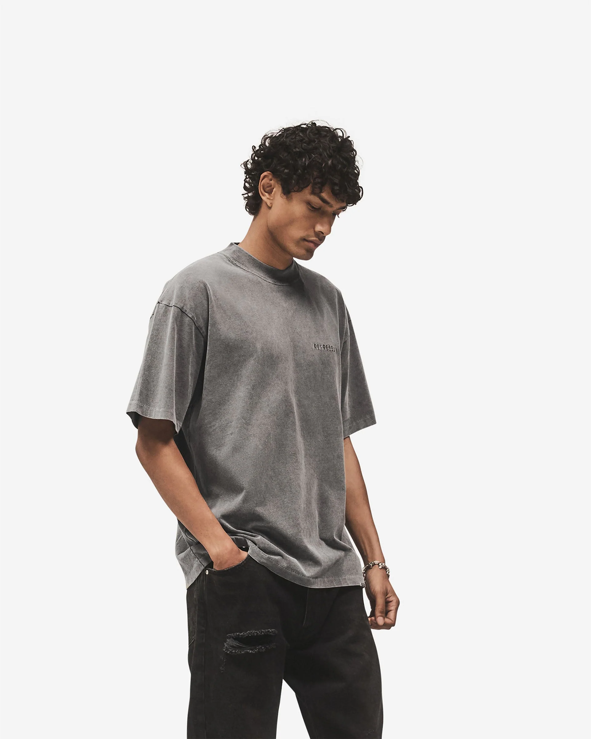 Metal Block Logo T-Shirt - Vintage Grey - Image 4