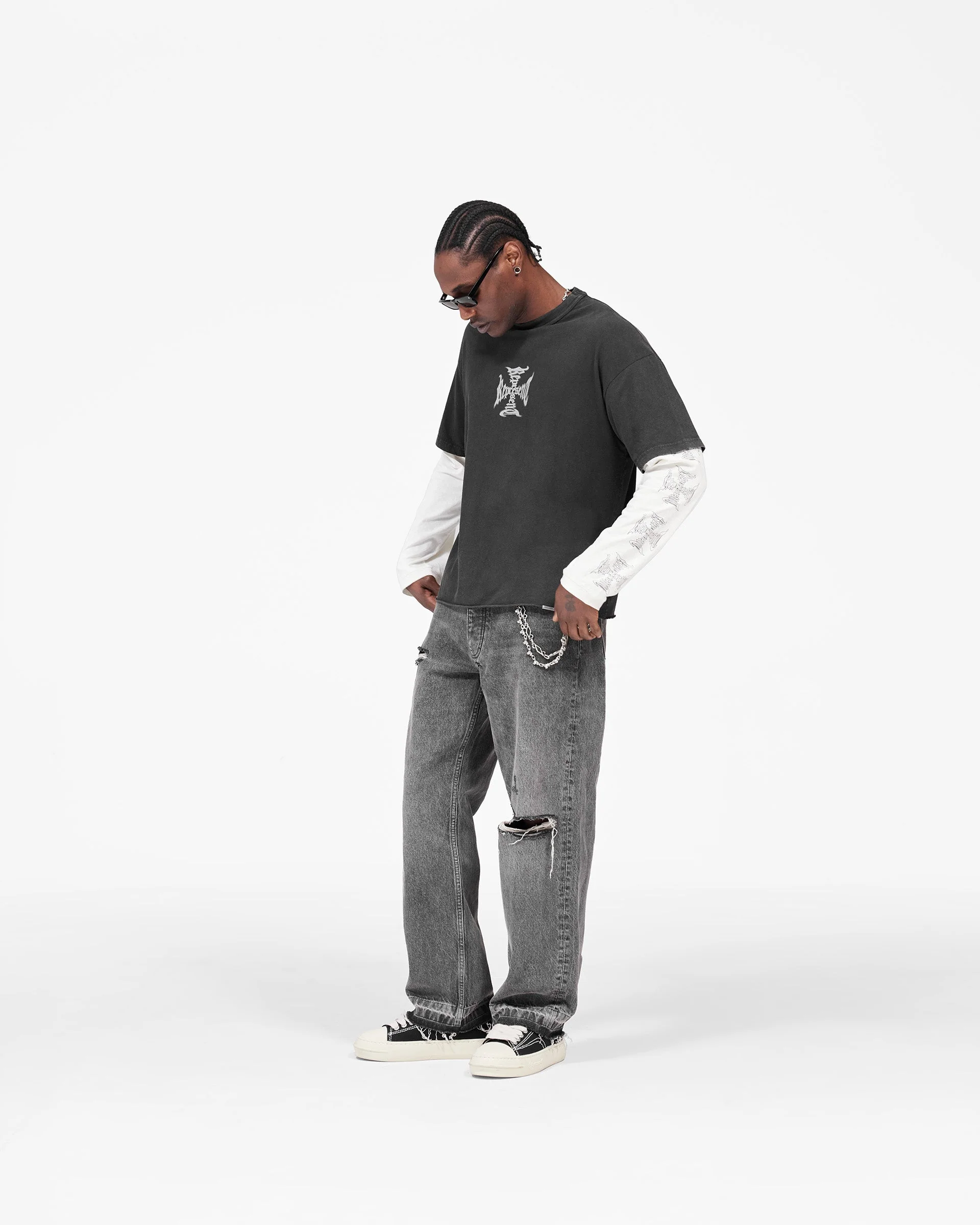 MH Stack Long Sleeve T-Shirt - Faded Black - Image 12