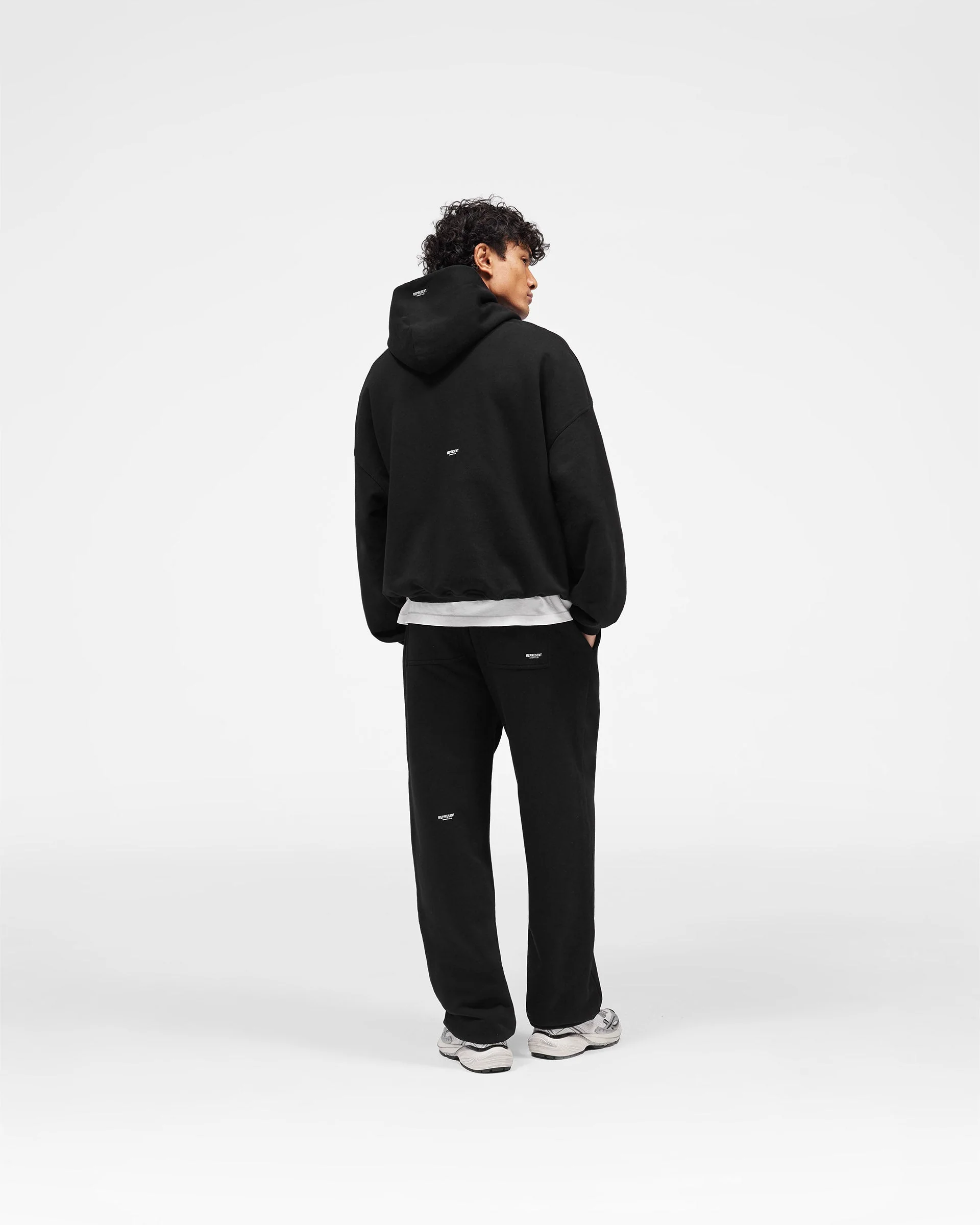 Micro Owners Club Sweatpant - Jet Black - Image 10