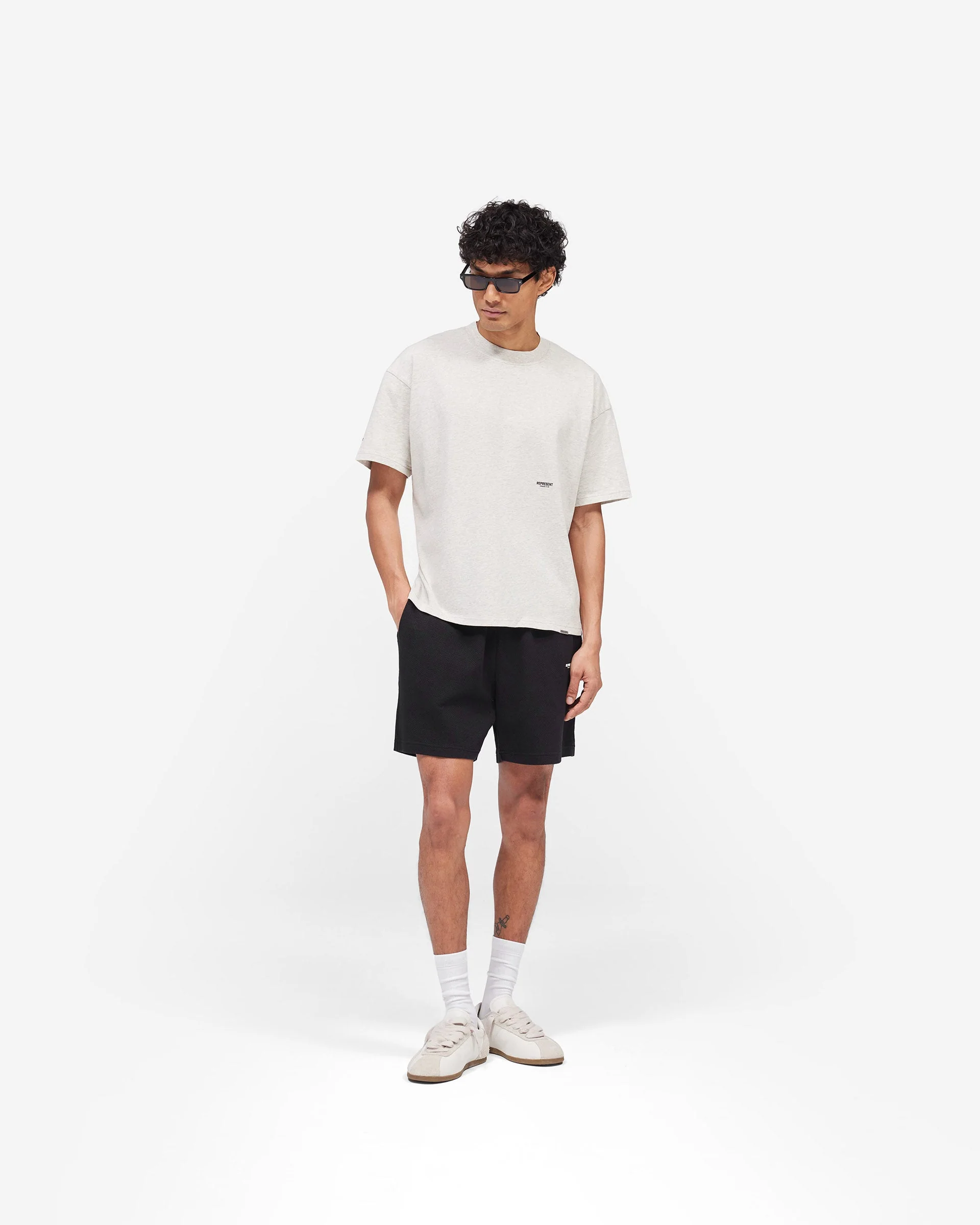 Micro Owners Club T-Shirt - Cream Marl - Image 7