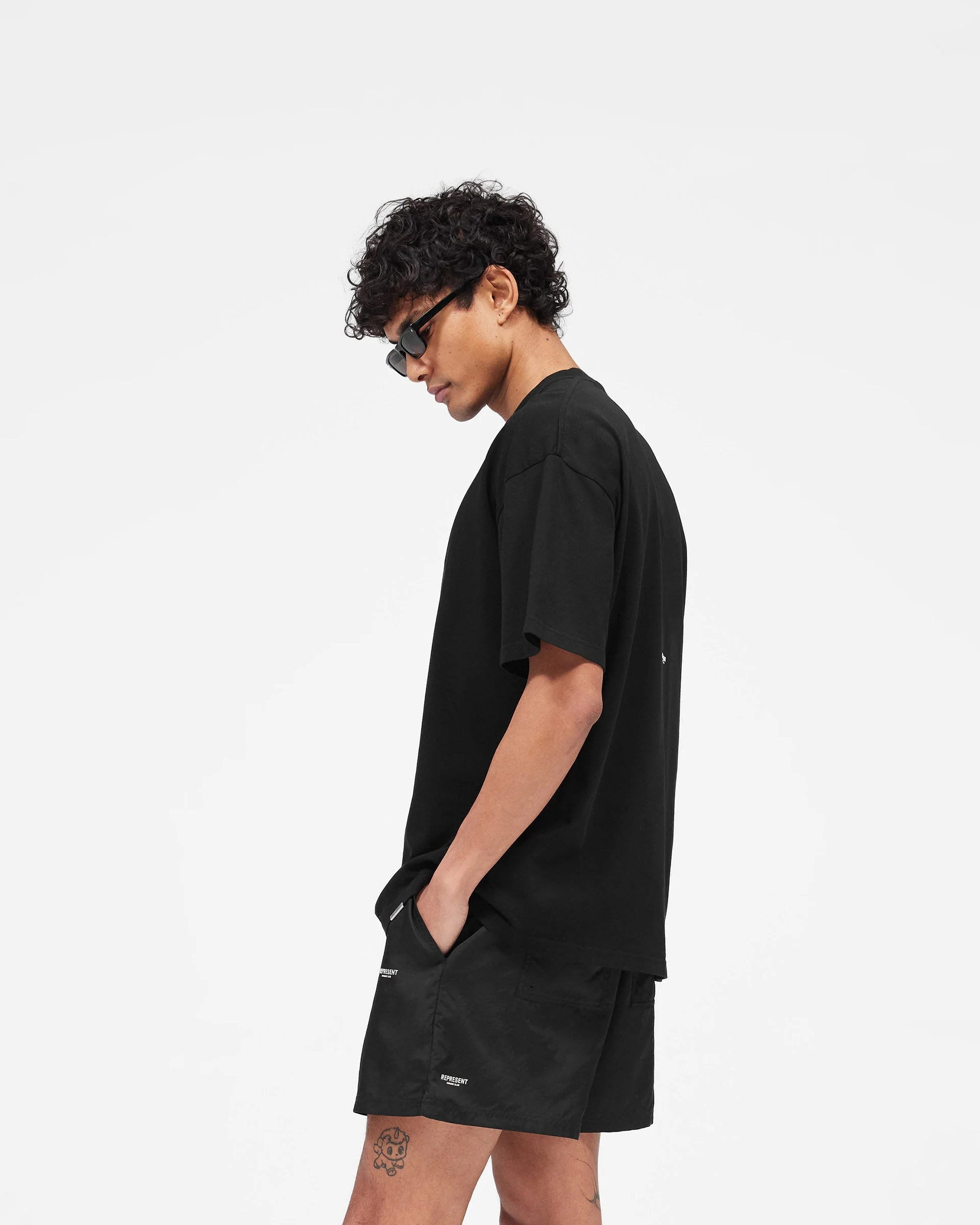 Micro Owners Club T-Shirt - Jet Black - Image 4