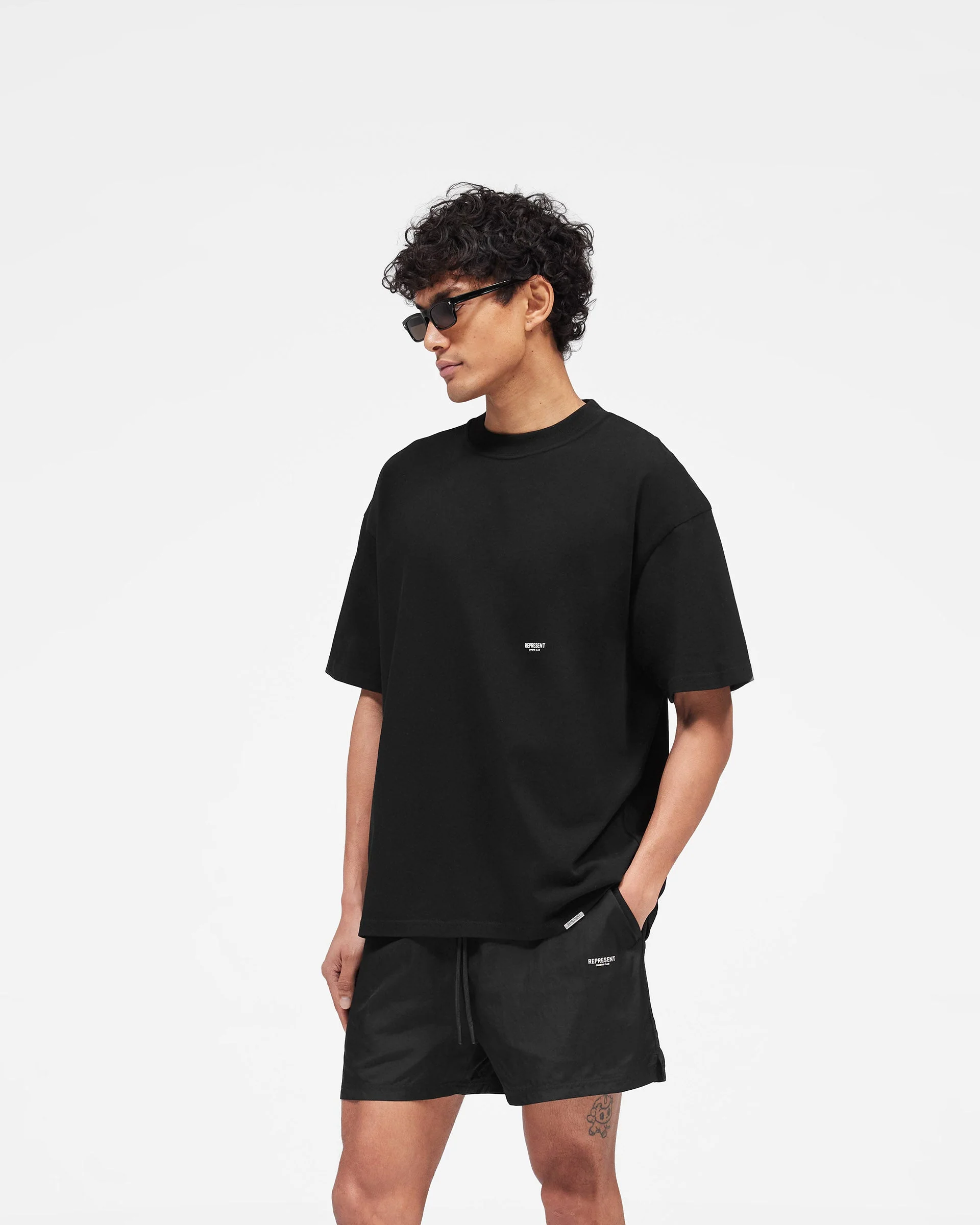 Micro Owners Club T-Shirt - Jet Black - Image 5