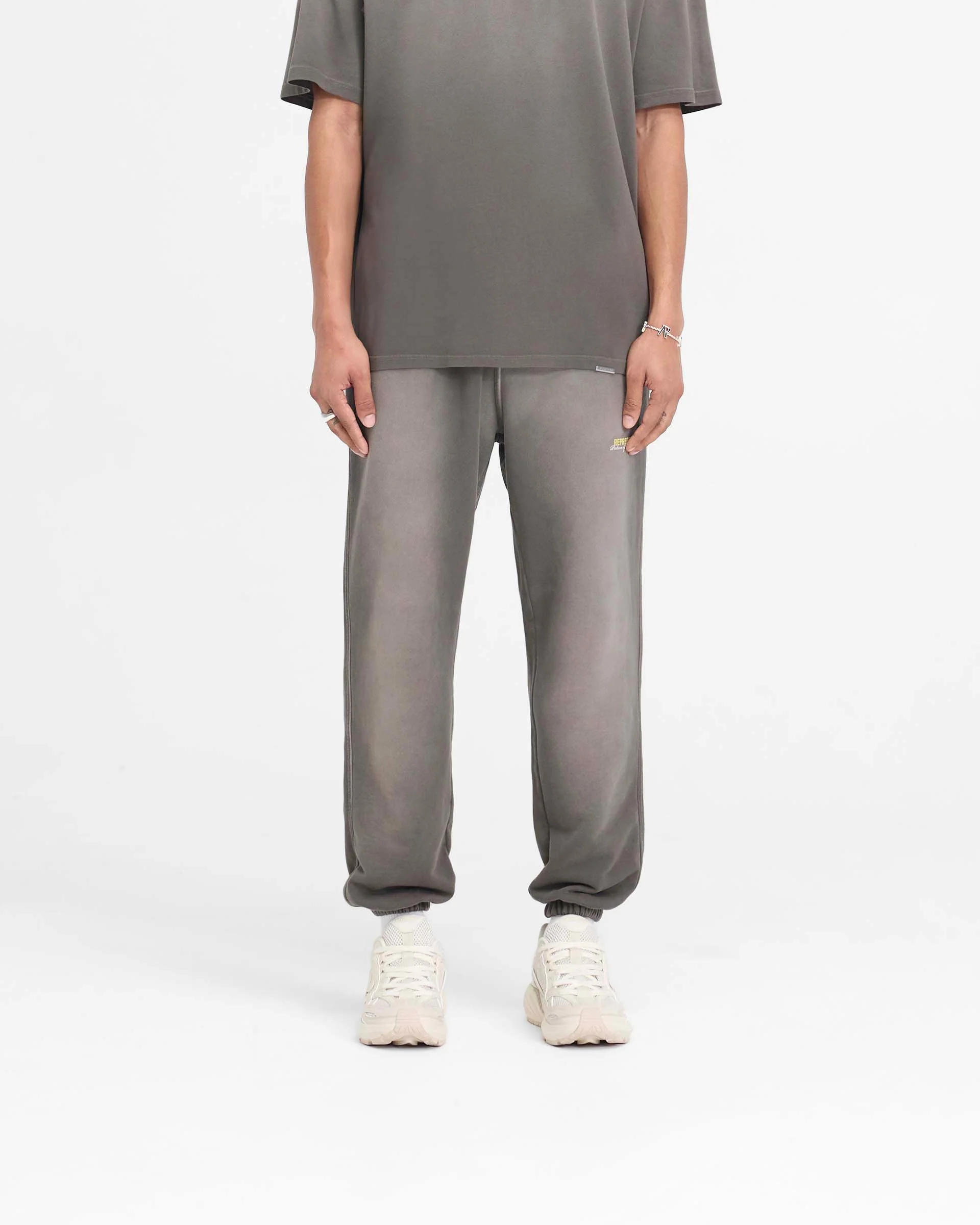 Patron Of The Club Sweatpant - Washed Olive - Image 3