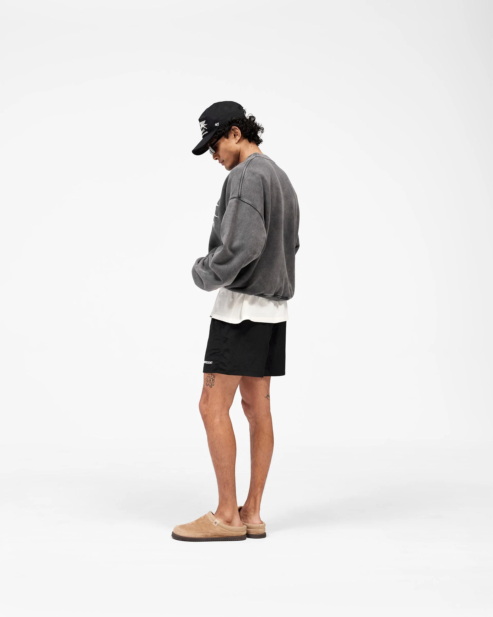 Pegasus Sweatshirt - Vintage Grey - Image 10