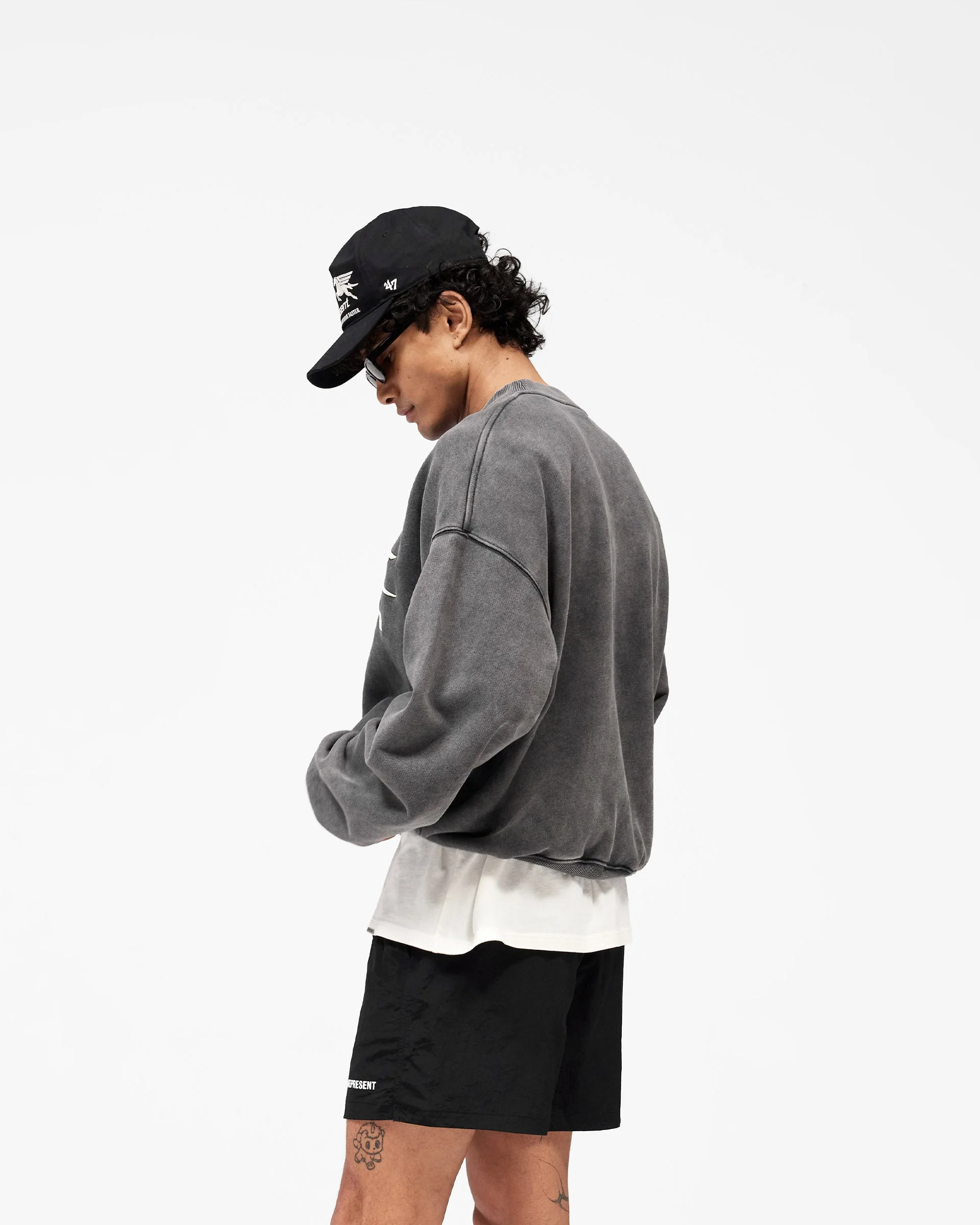 Pegasus Sweatshirt - Vintage Grey - Image 5