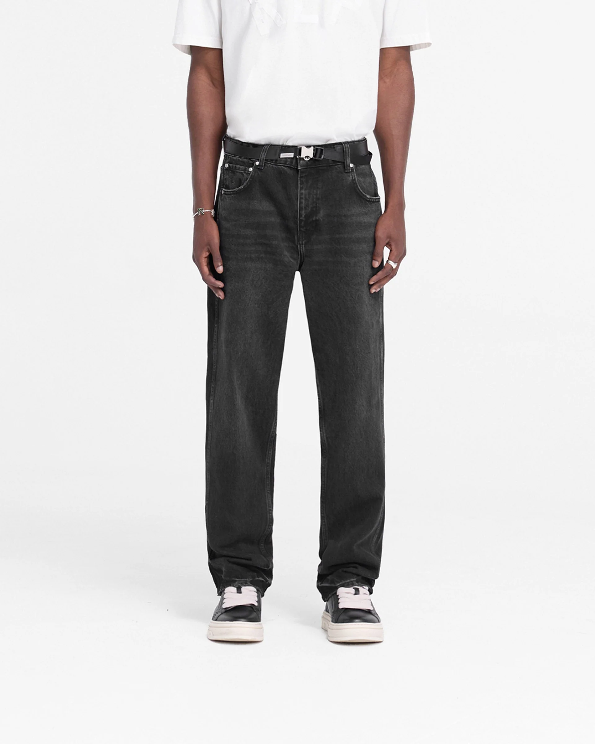 R2 Straight Leg Denim - Black - Image 3