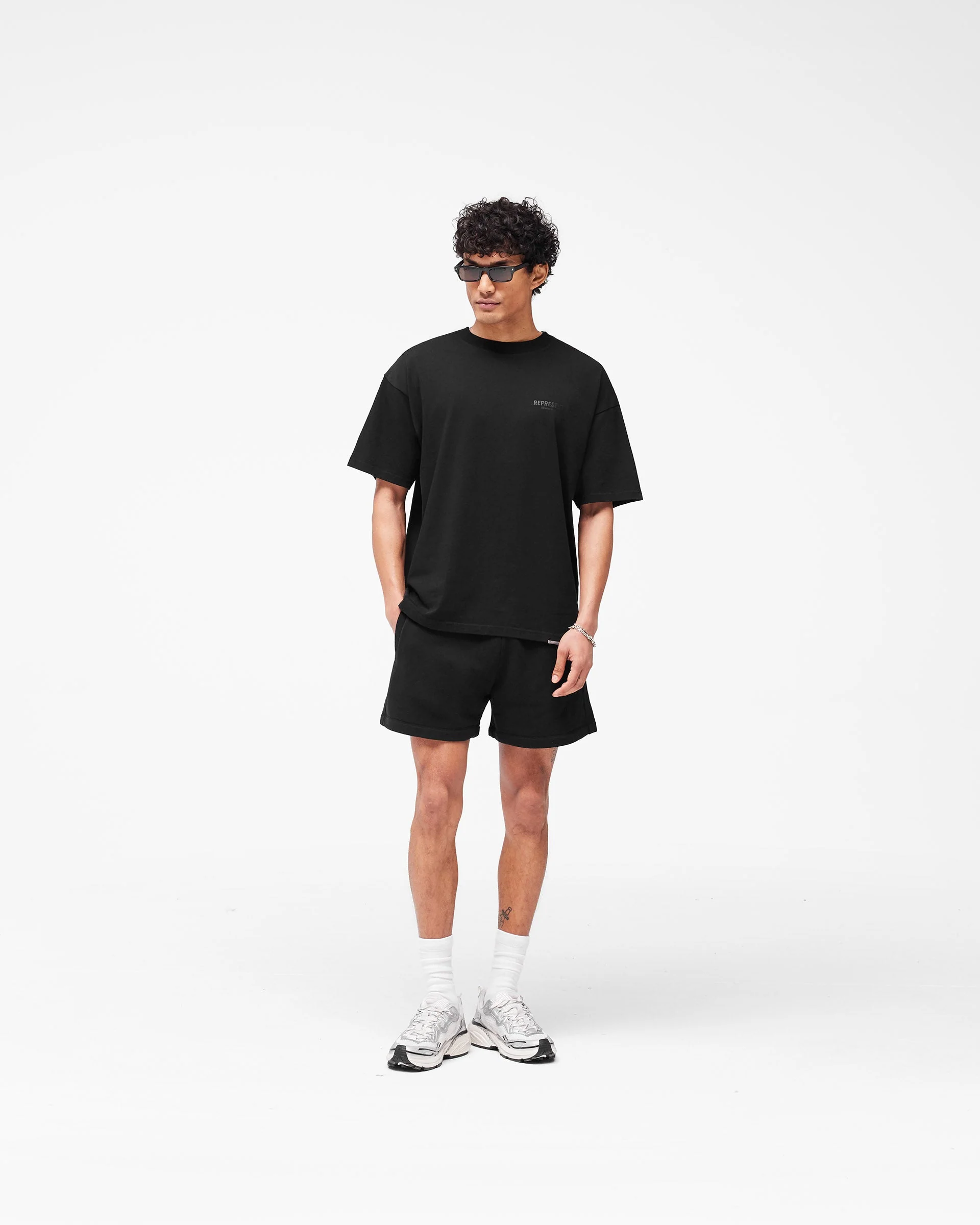 Represent Owners Club Shorts - Black - Image 6