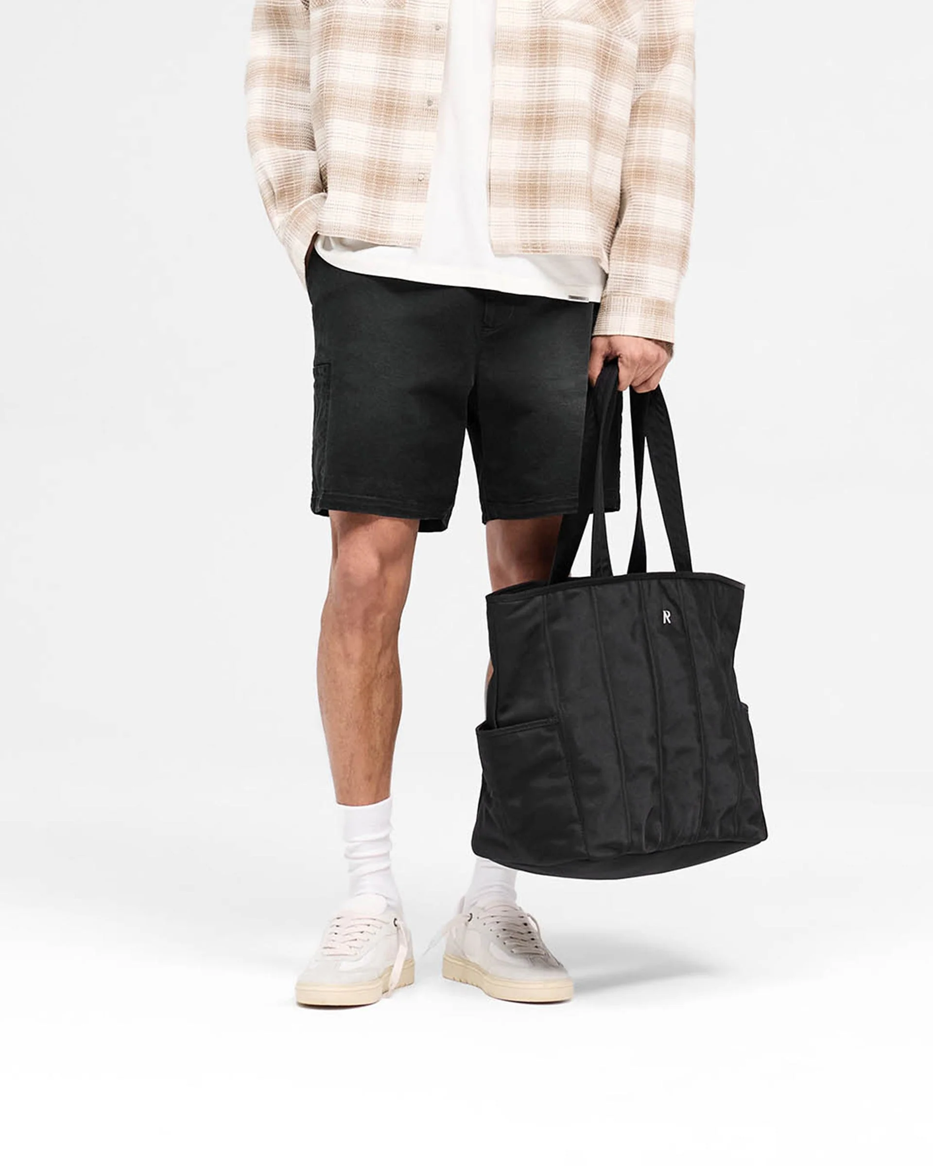 Season Cargo Short - Jet Black - Image 2