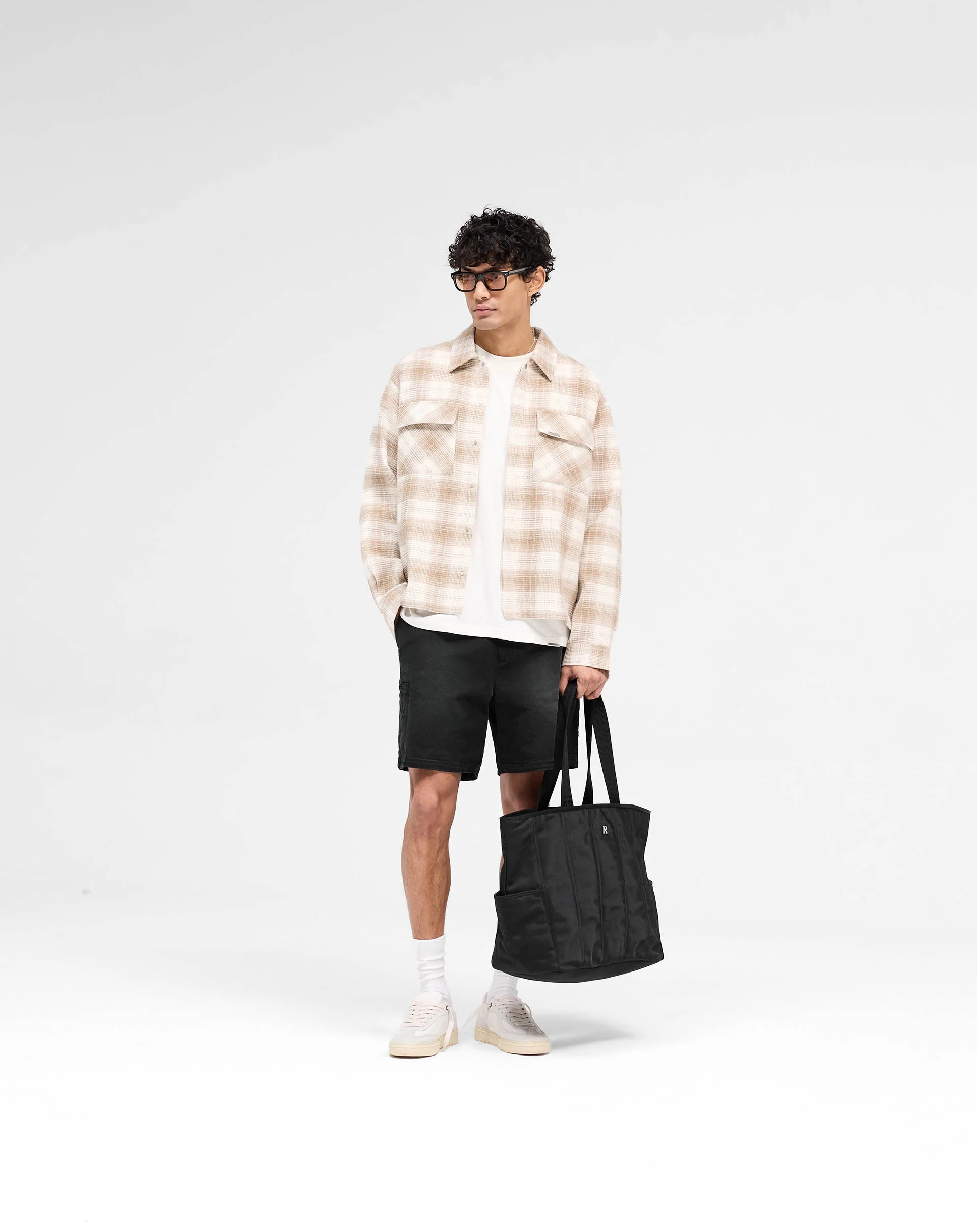 Season Cargo Short - Jet Black - Image 7