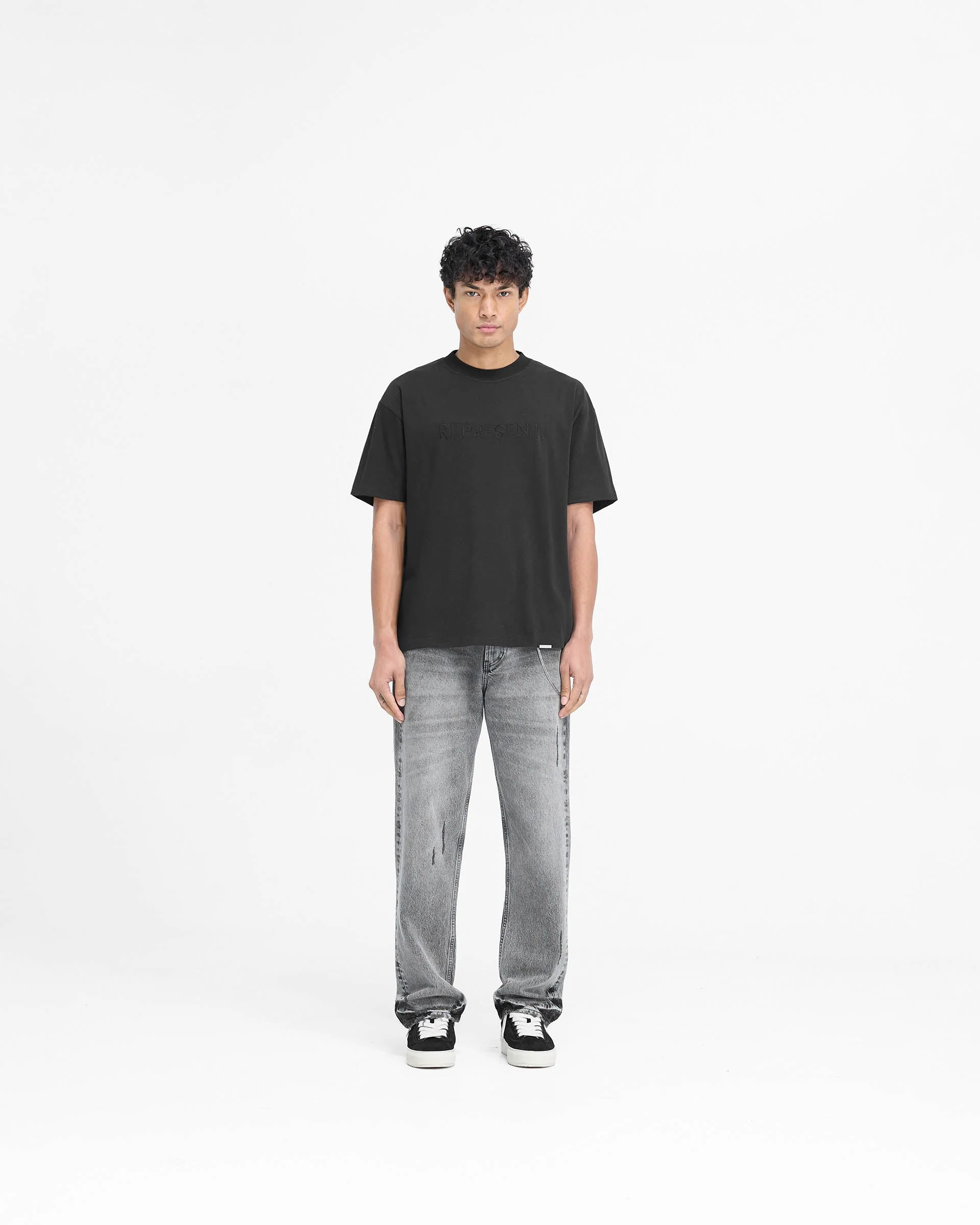 Serif Logo T-Shirt - Jet Black - Image 5
