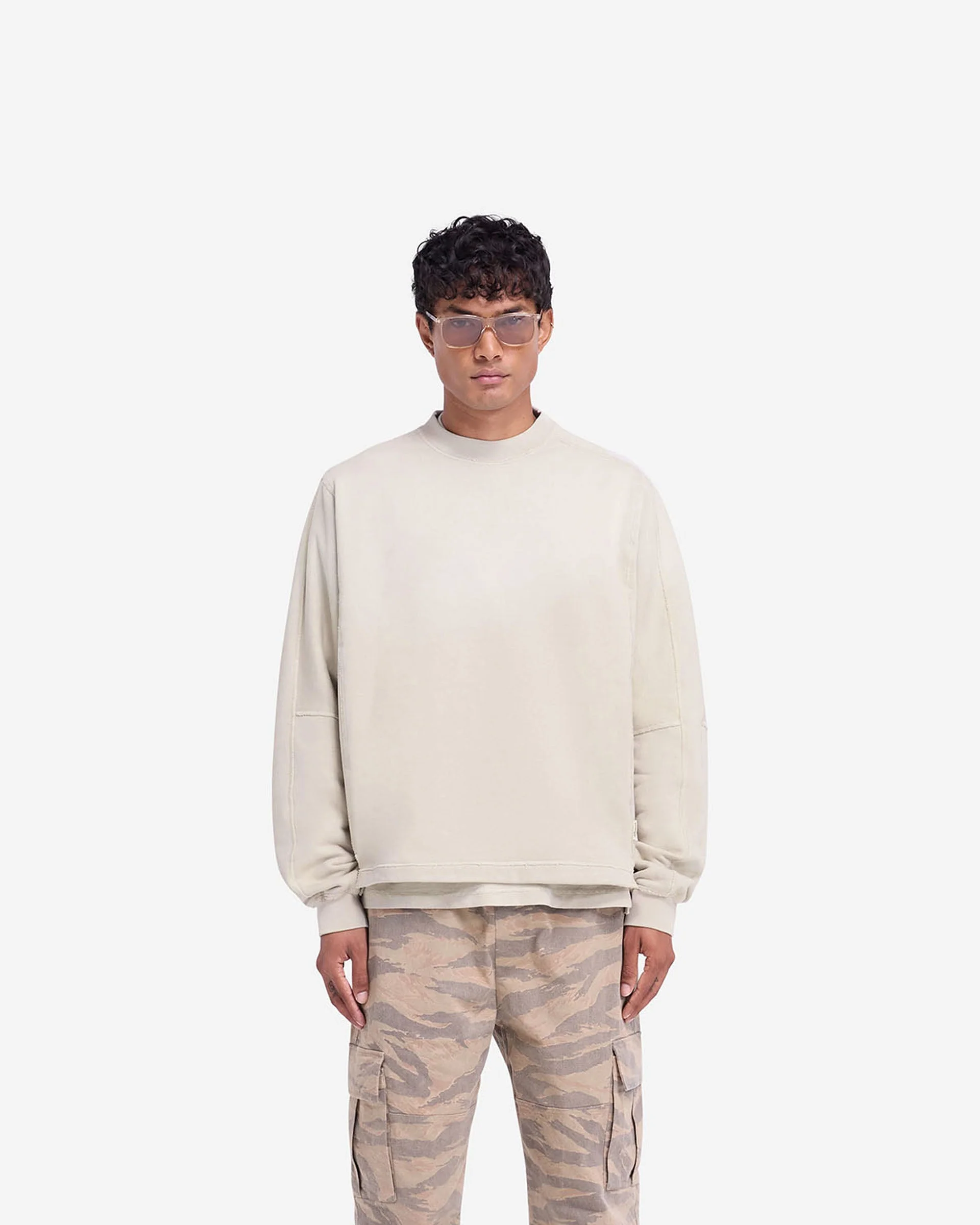 Stepped Hem Sweatshirt - Oat - Image 3