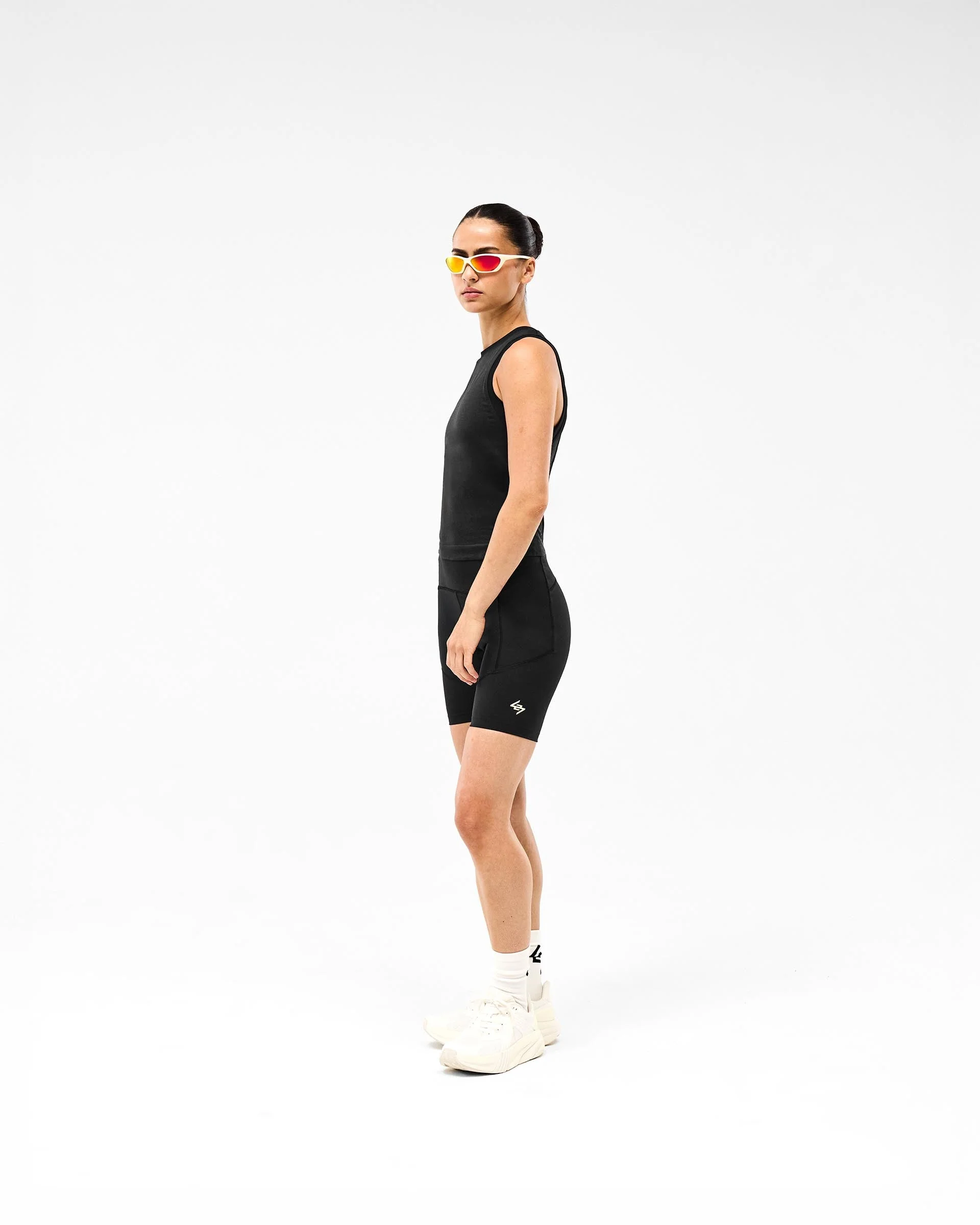 247 Ease Seamless Loose Fit Tank - Black - Image 7