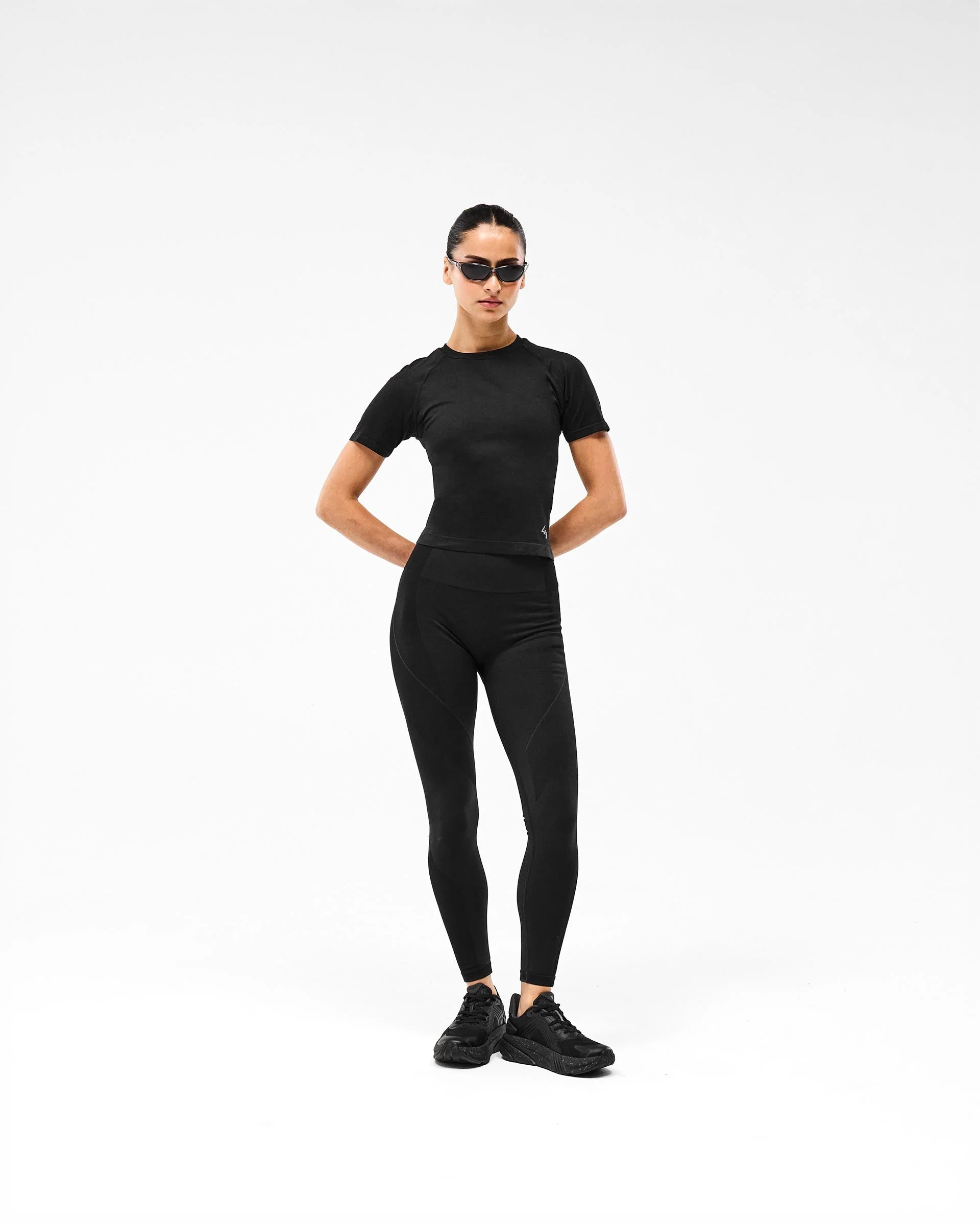 247 Ease Seamless Perforated T-Shirt - Black - Image 3