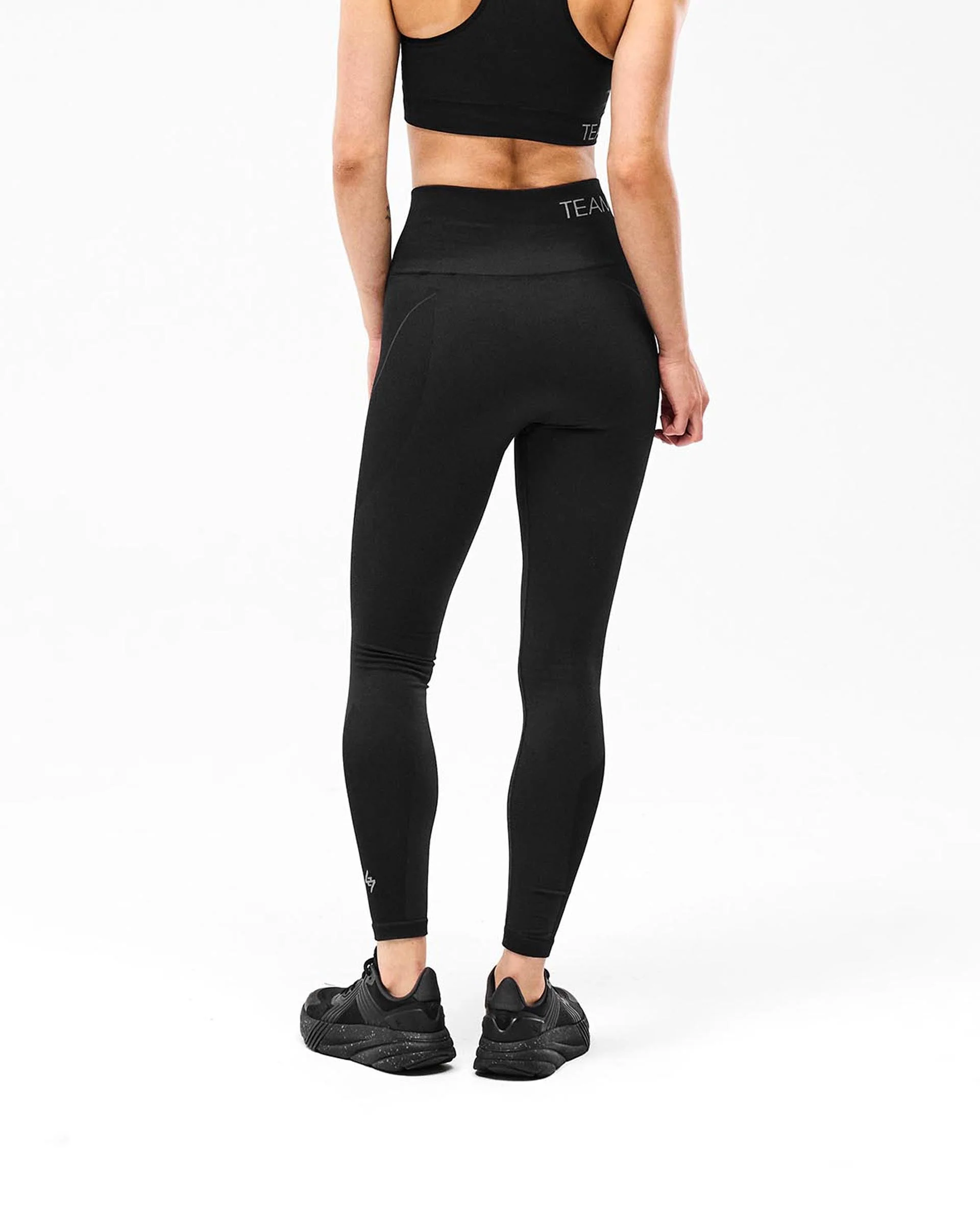 247 Sculpt Seamless Performance Legging - Black - Image 9