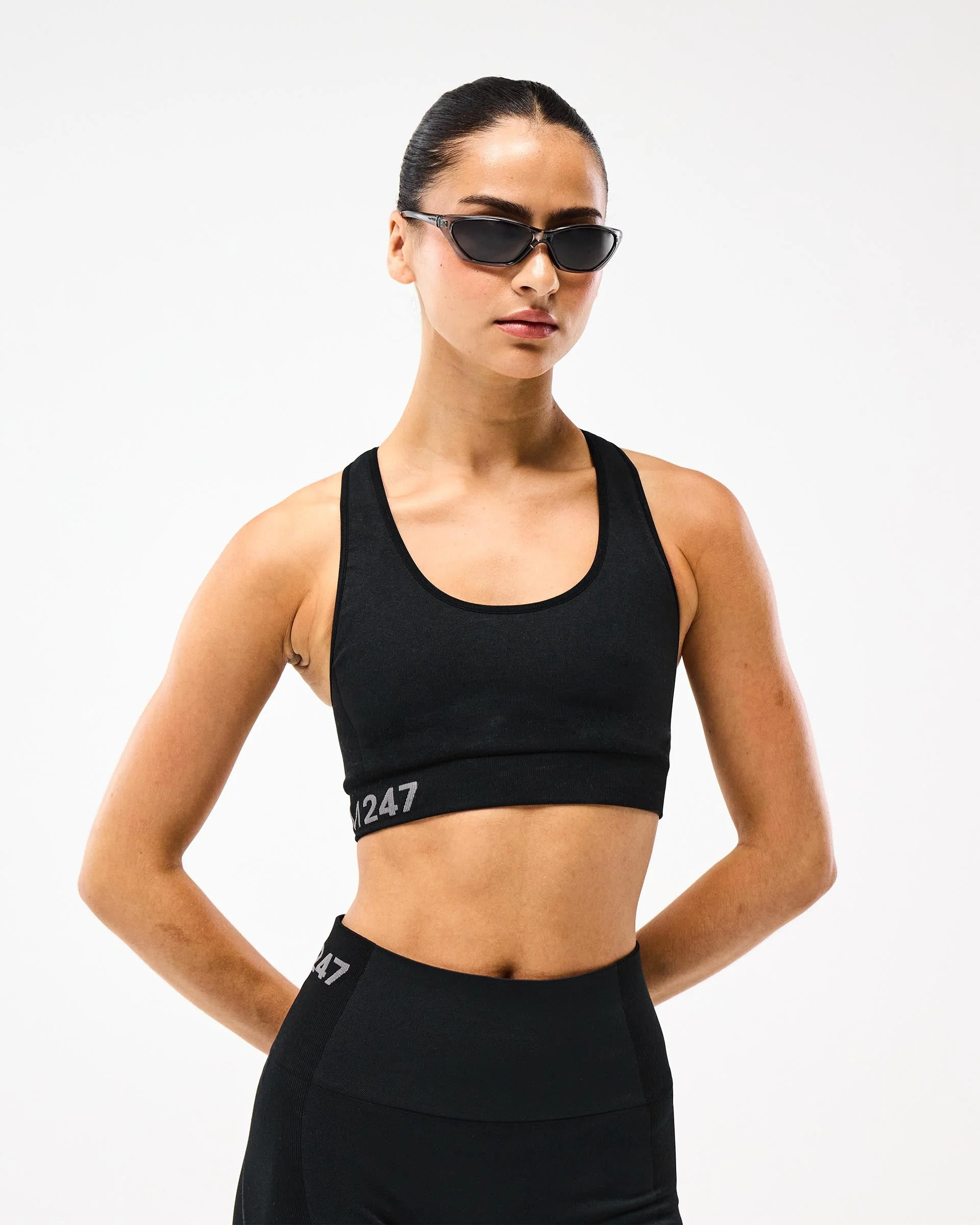 247 Stride Seamless Bra - Black - Image 5